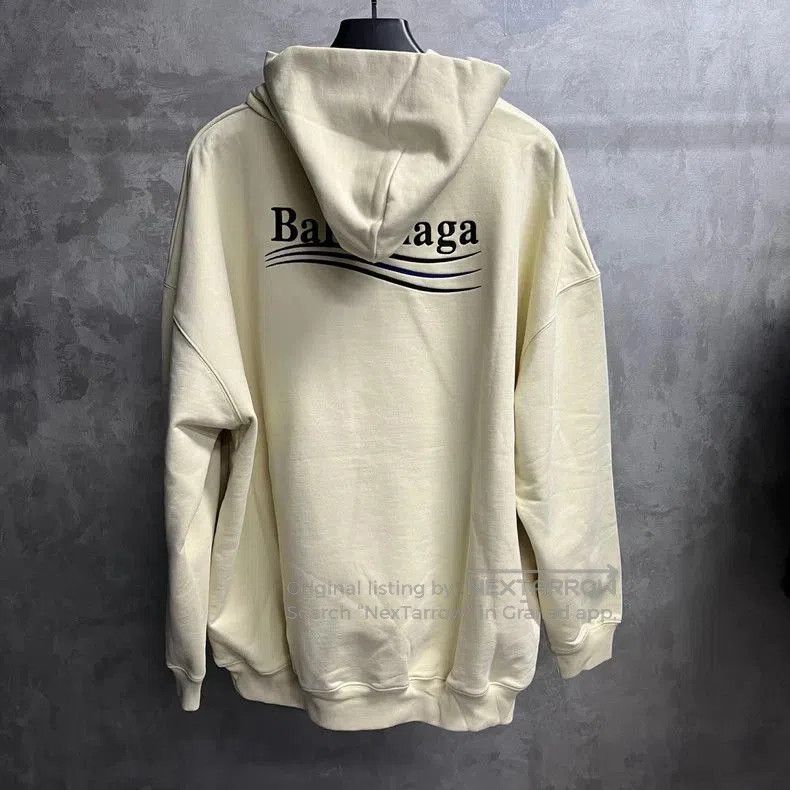 Balenciaga Balenciaga Beige Letter Print Hoodie. Size US M / EU 48-50 / 2 - 6 Thumbnail