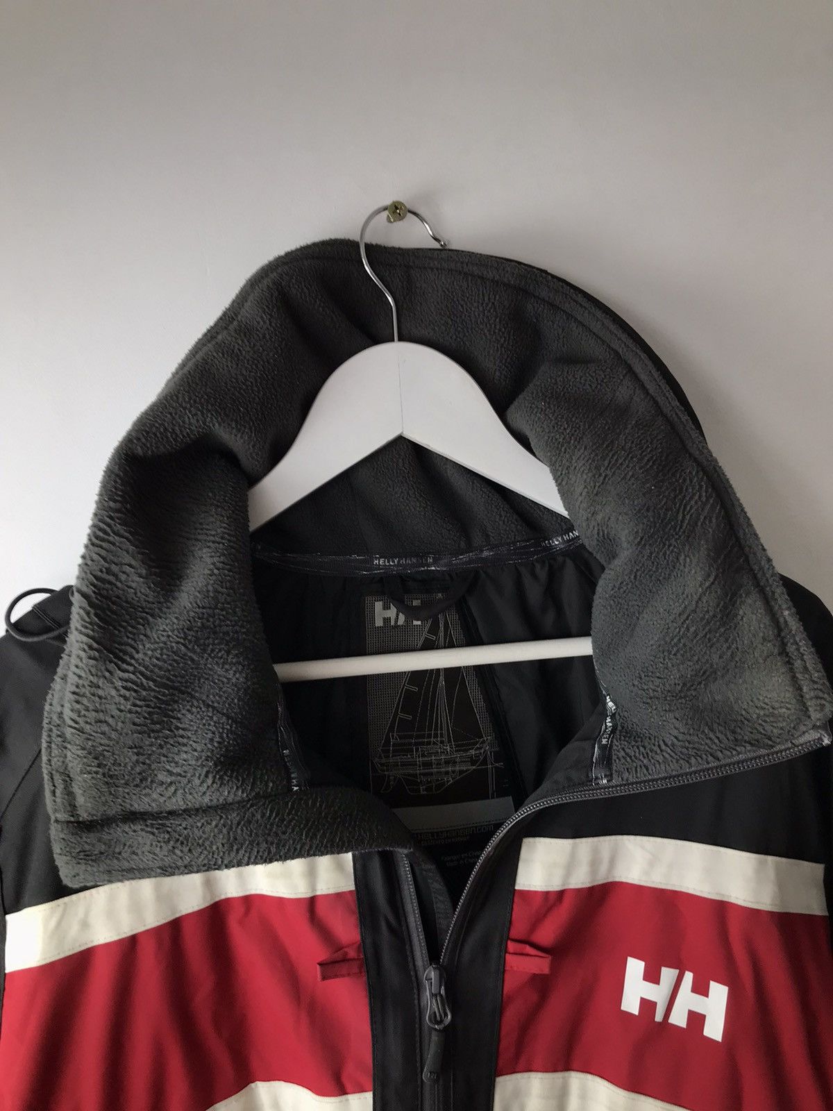 Helly Hansen Helly Hansen Windbreaker,Waterproof Hooded Jacket,Coat Size US L / EU 52-54 / 3 - 8 Thumbnail
