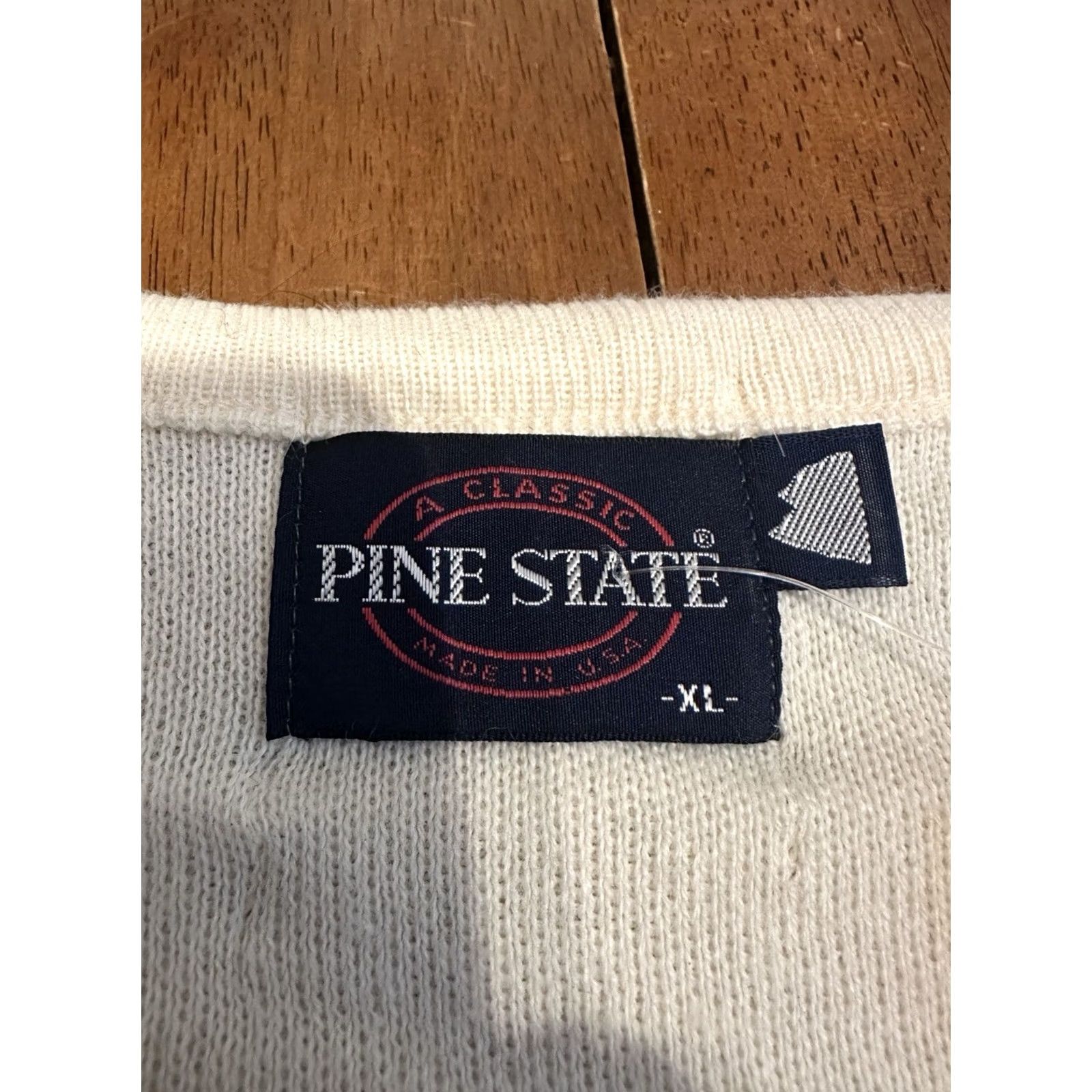 Vintage VINTAGE Sweater V Neck Acrylic XL Ivory 80s Wethersfield Connecticut Pullover Unisex Adults Size US XL / EU 56 / 4 - 4 Thumbnail