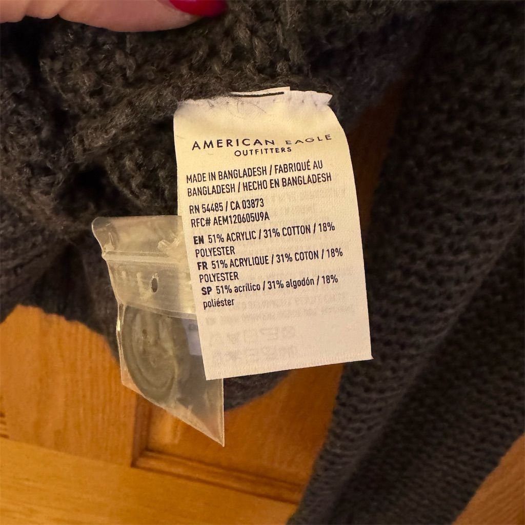 American Eagle Outfitters American Eagle Women's M Gray Knit Cardigan V-Neck Long Sle Size M / US 6-8 / IT 42-44 - 4 Thumbnail