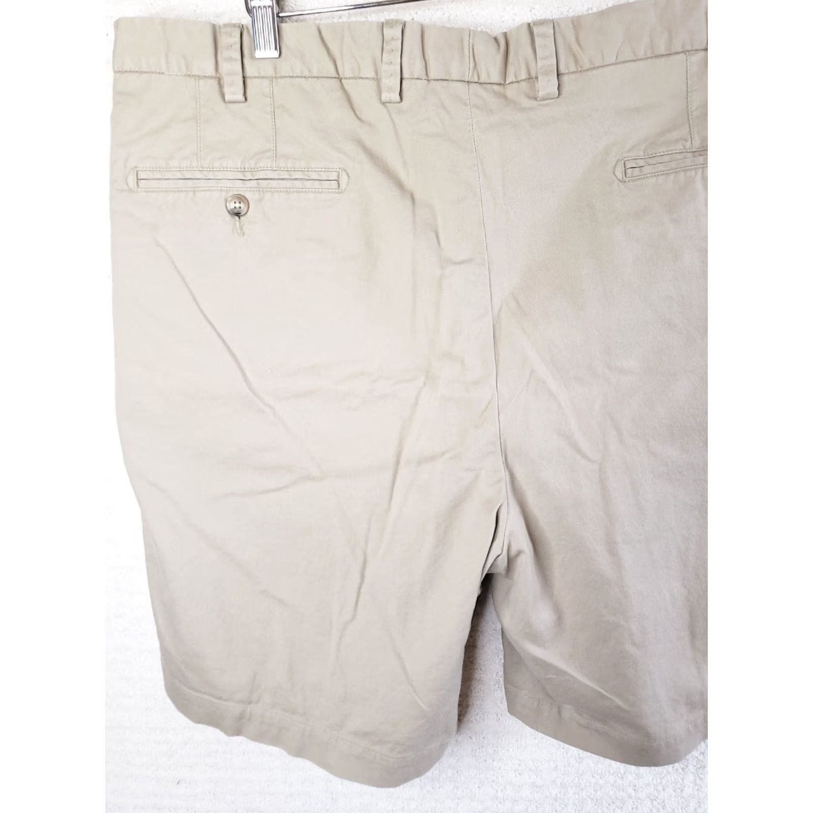 Peter Millar Peter Millar Men's Shorts 42x8 Khaki Tan 100% Cotton Chino Golf Shorts Baggy? (Note: ensure concise) Size US 42 / EU 58 - 5 Thumbnail