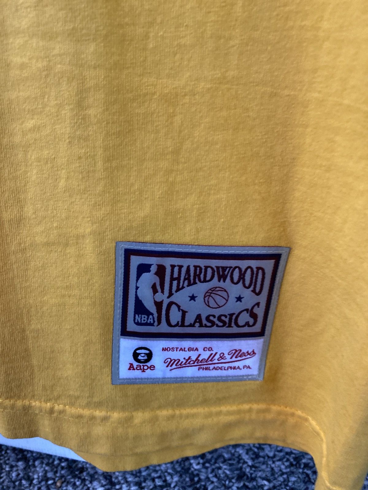 Aape × Mitchell & Ness Bape AAPE Lakers Shirt Size US M / EU 48-50 / 2 - 3 Thumbnail