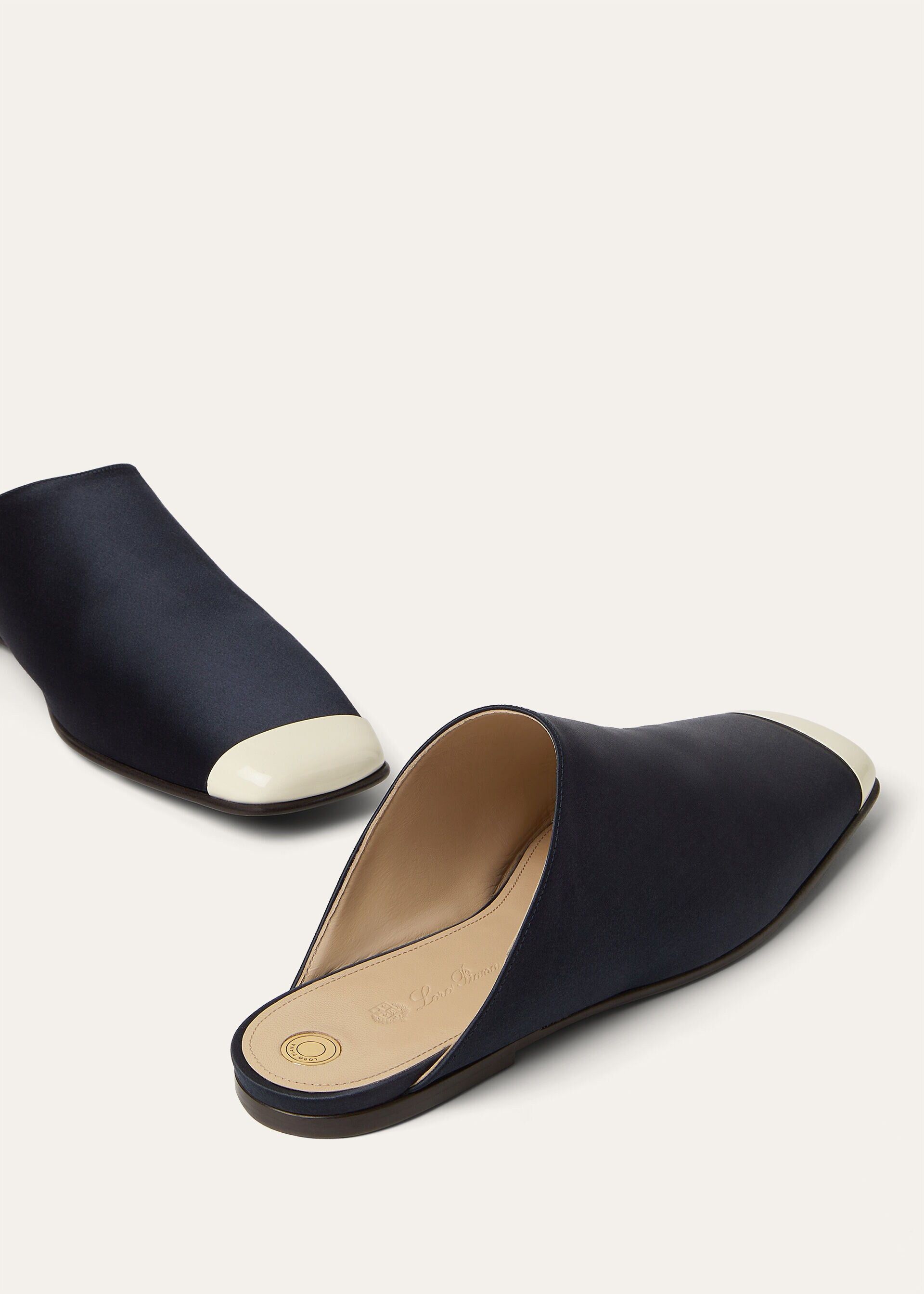 Loro Piana os11x0326 FAQ9676 Alba Flat Mules in Neon Navy Size US 8 / IT 38 - 7 Thumbnail