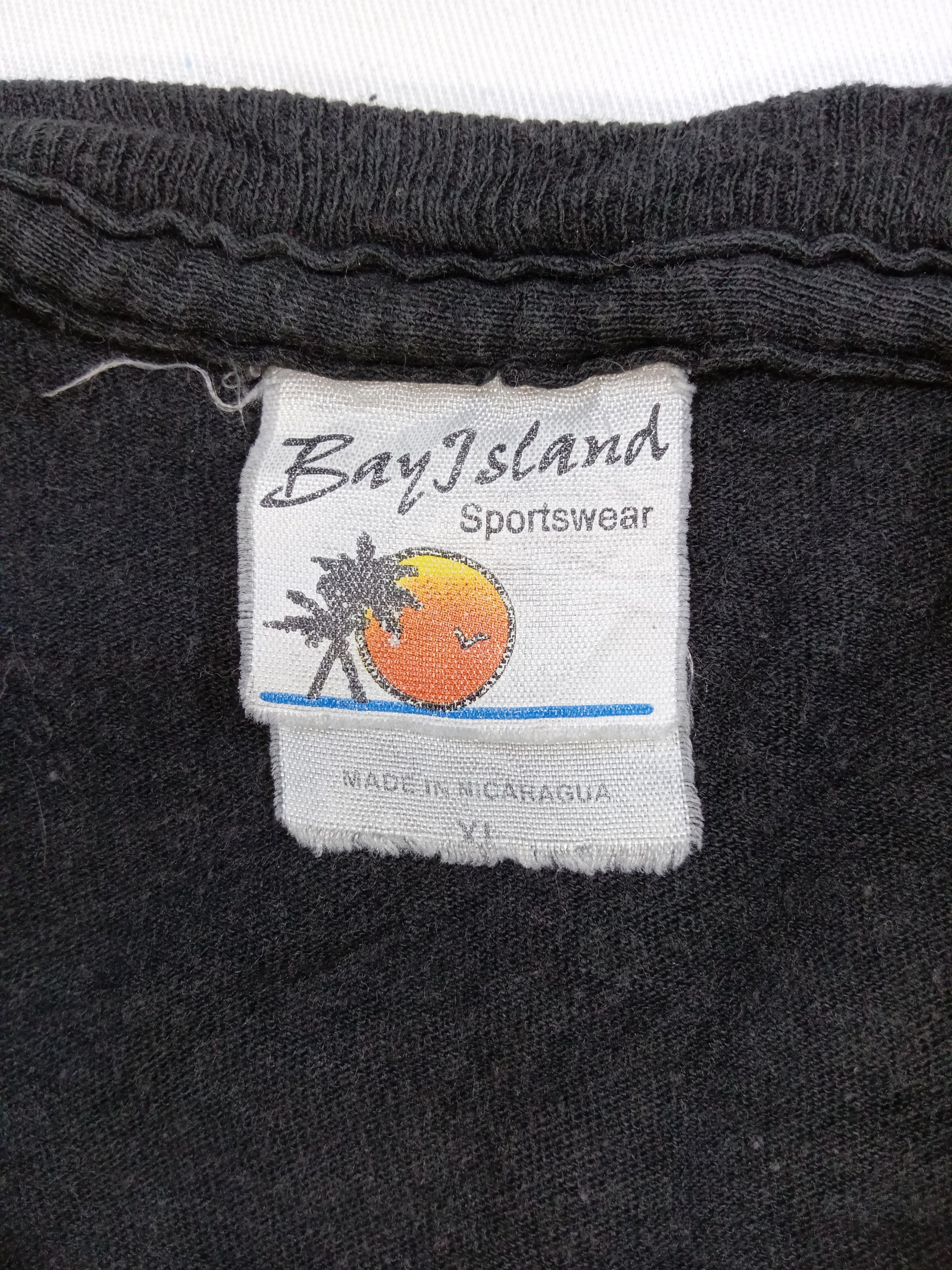 Band Tees Vintage Upon a Burning Body "The World Is My Enemy Now" Tee Size US XL / EU 56 / 4 - 6 Thumbnail