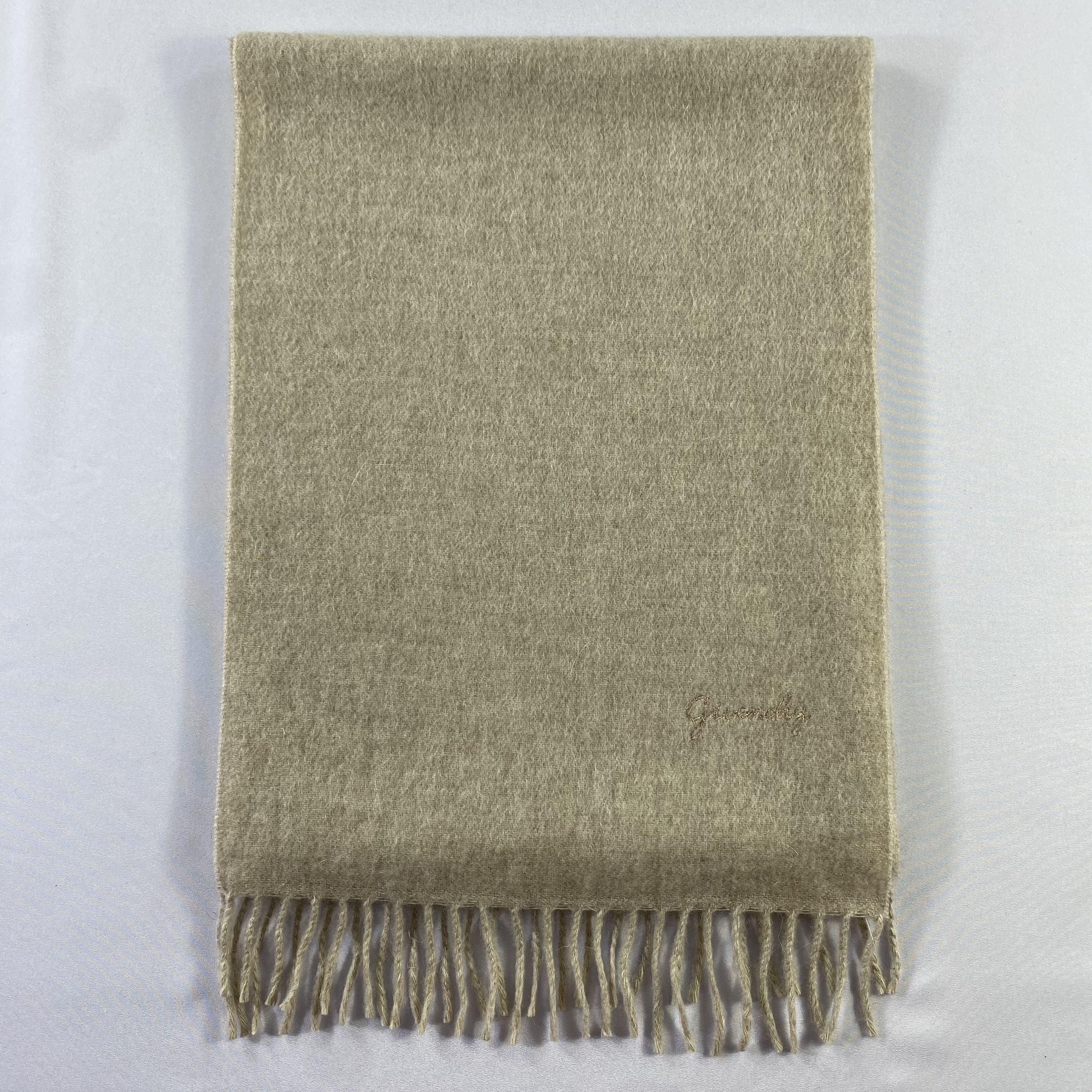 Givenchy × Vintage Givenchy Scarf Neck Wrap Cashmere Muffler Size ONE SIZE - 2 Thumbnail