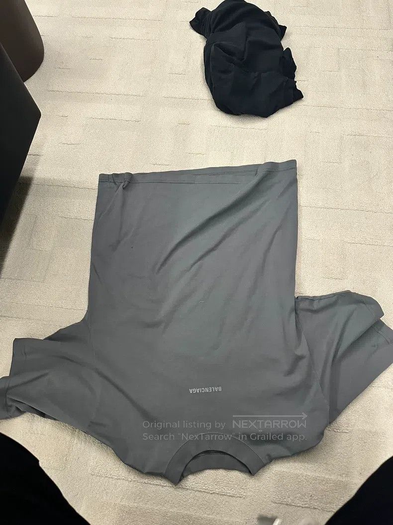 Balenciaga Balenciaga Gray Reflective Logo Short Sleeve Size US XXS / EU 40 - 2 Thumbnail
