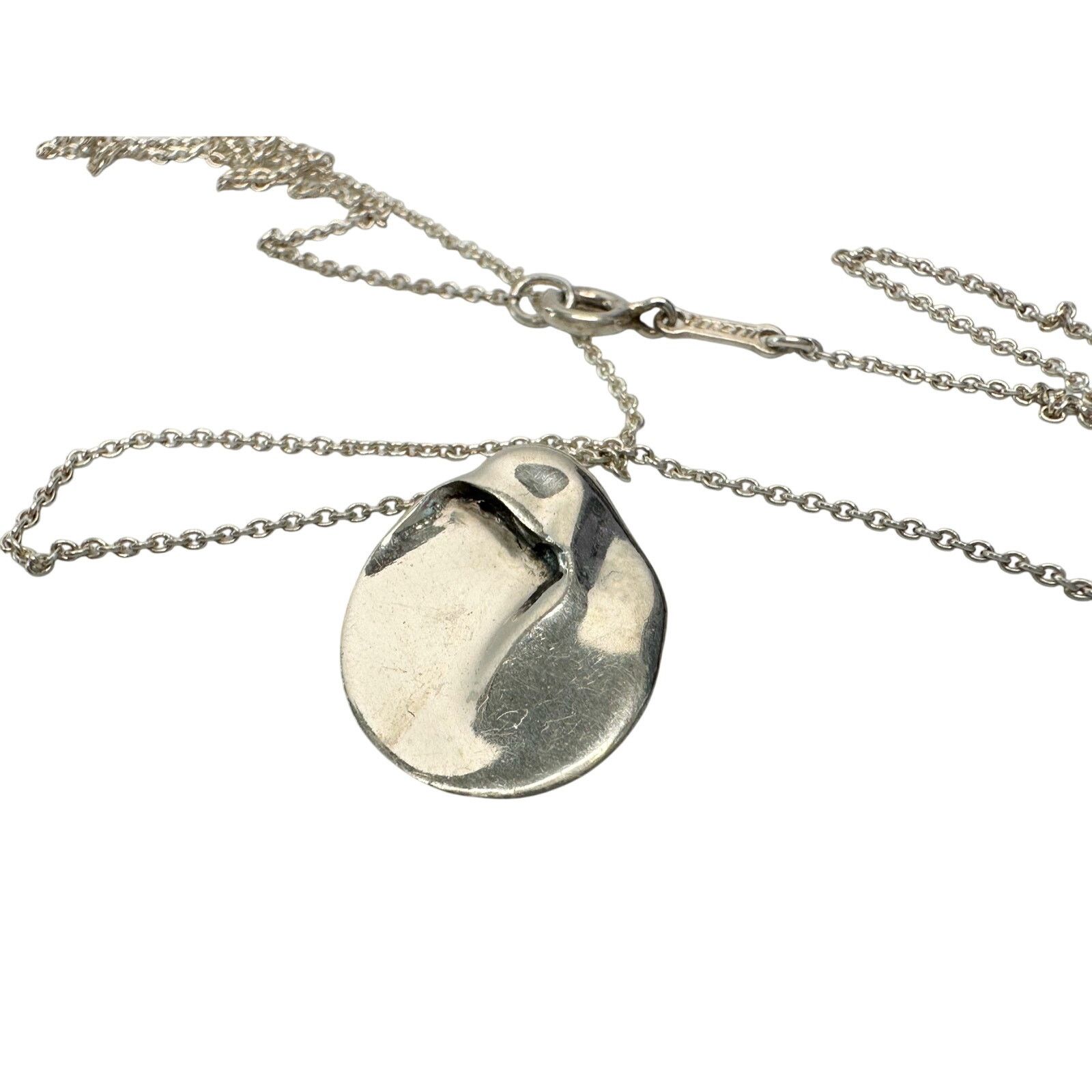 Tiffany & Co. Tiffany & Co Elsa Peretti Madonna Necklace - 16" Size ONE SIZE - 2 Thumbnail