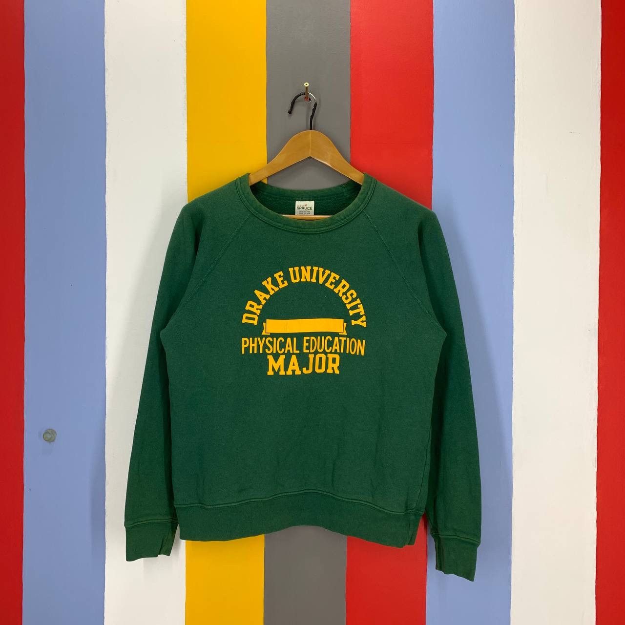 Vintage DRAKE UNIVERSITY by MAYO SPRUCE Sweatshirt #2314-01 Size US S / EU 44-46 / 1 - 1 Thumbnail