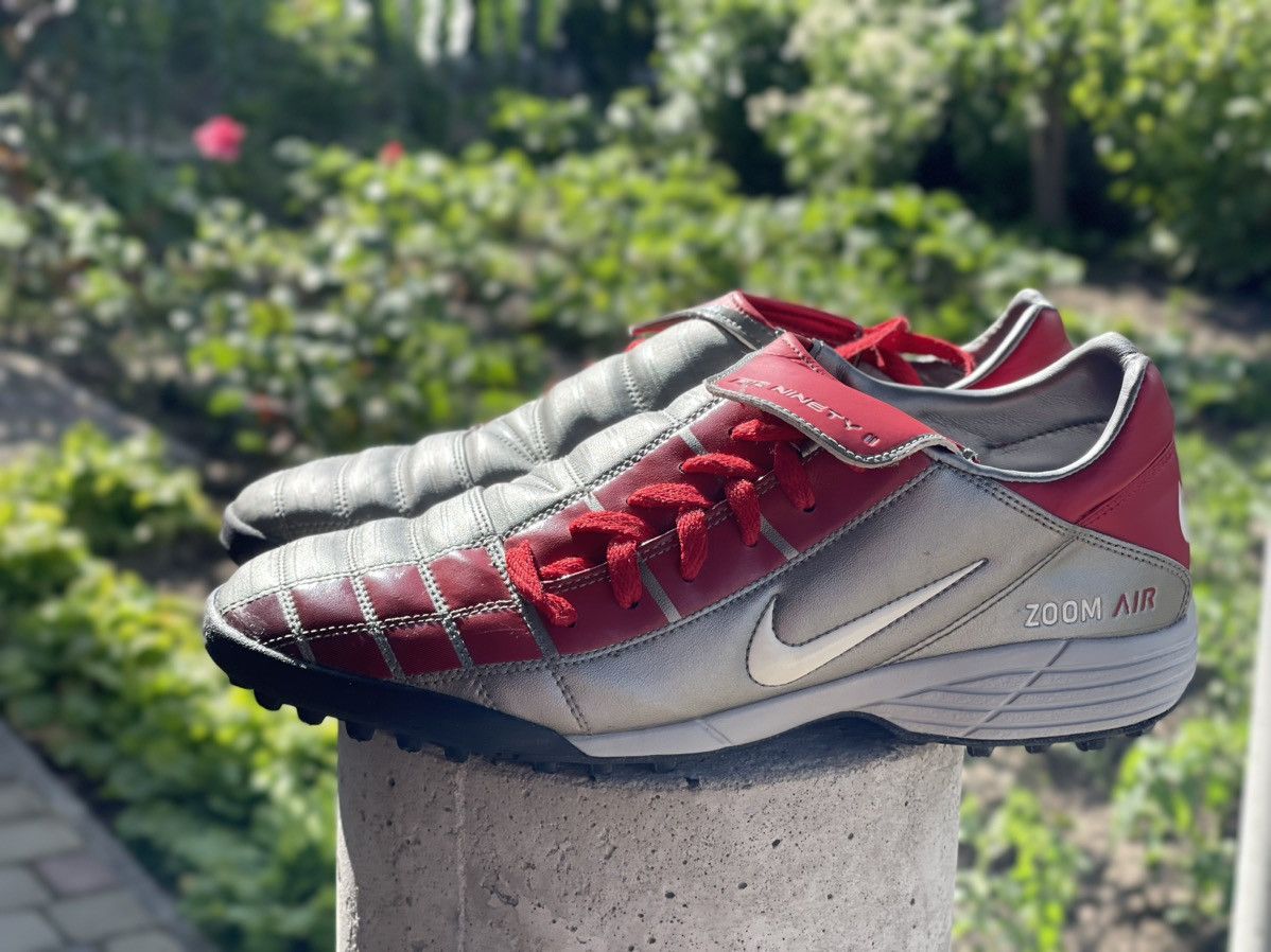 Nike Nike Air Zoom Ninety II Turf Total 90 308900-011 Red US 9 Size US 9 / EU 42 - 15 Thumbnail