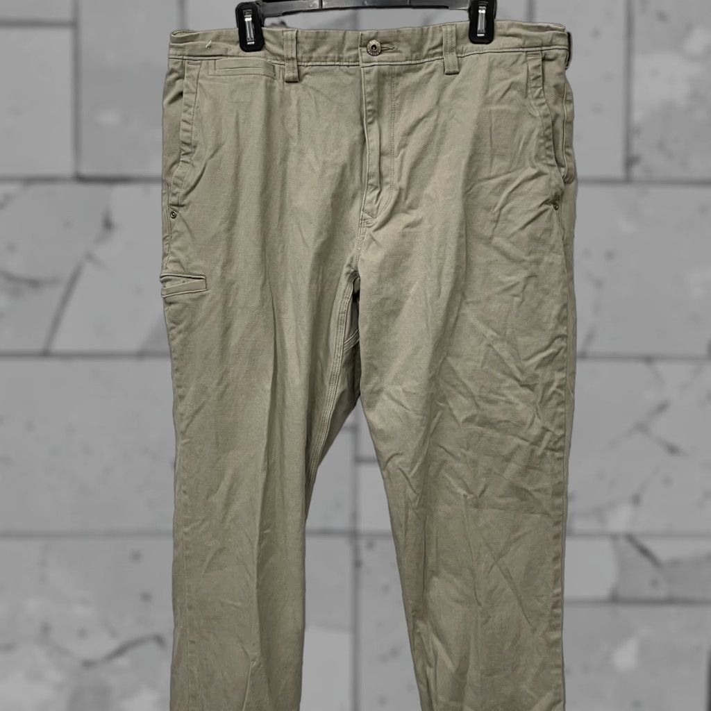 CO Duluth Trading Co Beige Relaxed Fit Cotton Blend Pants Mens Size 36x30 Chino Regular 36 Beige Mens Size US 36 / EU 52 - 1 Thumbnail