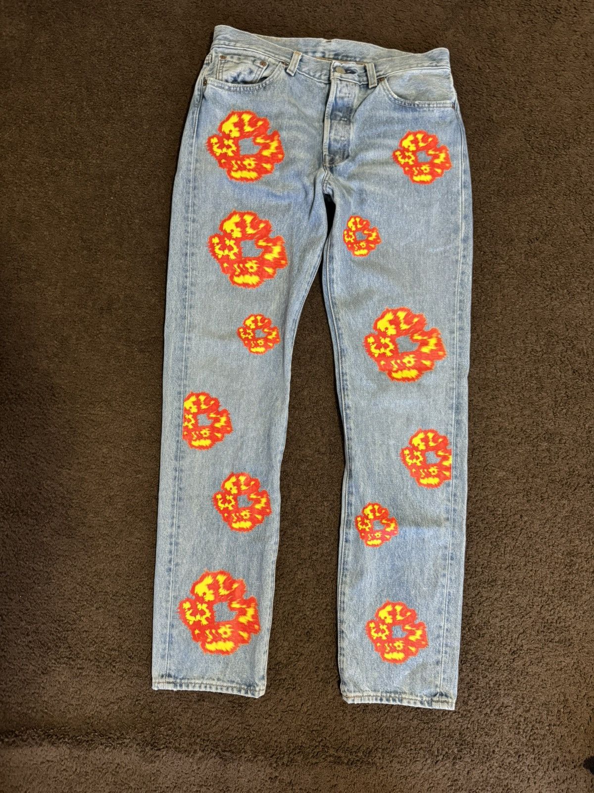 DENIM TEARS DENIM TEARS OFFSET SET IT OFF TEE & JEANS Size US S / EU 44-46 / 1 - 6 Thumbnail