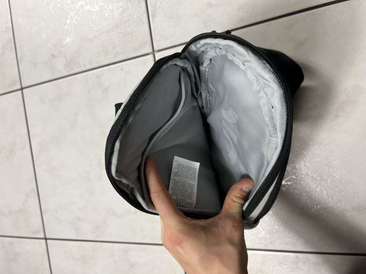 Nike Nike air max crossbody bubble bag swoosh rare streetwear Size ONE SIZE - 12 Thumbnail