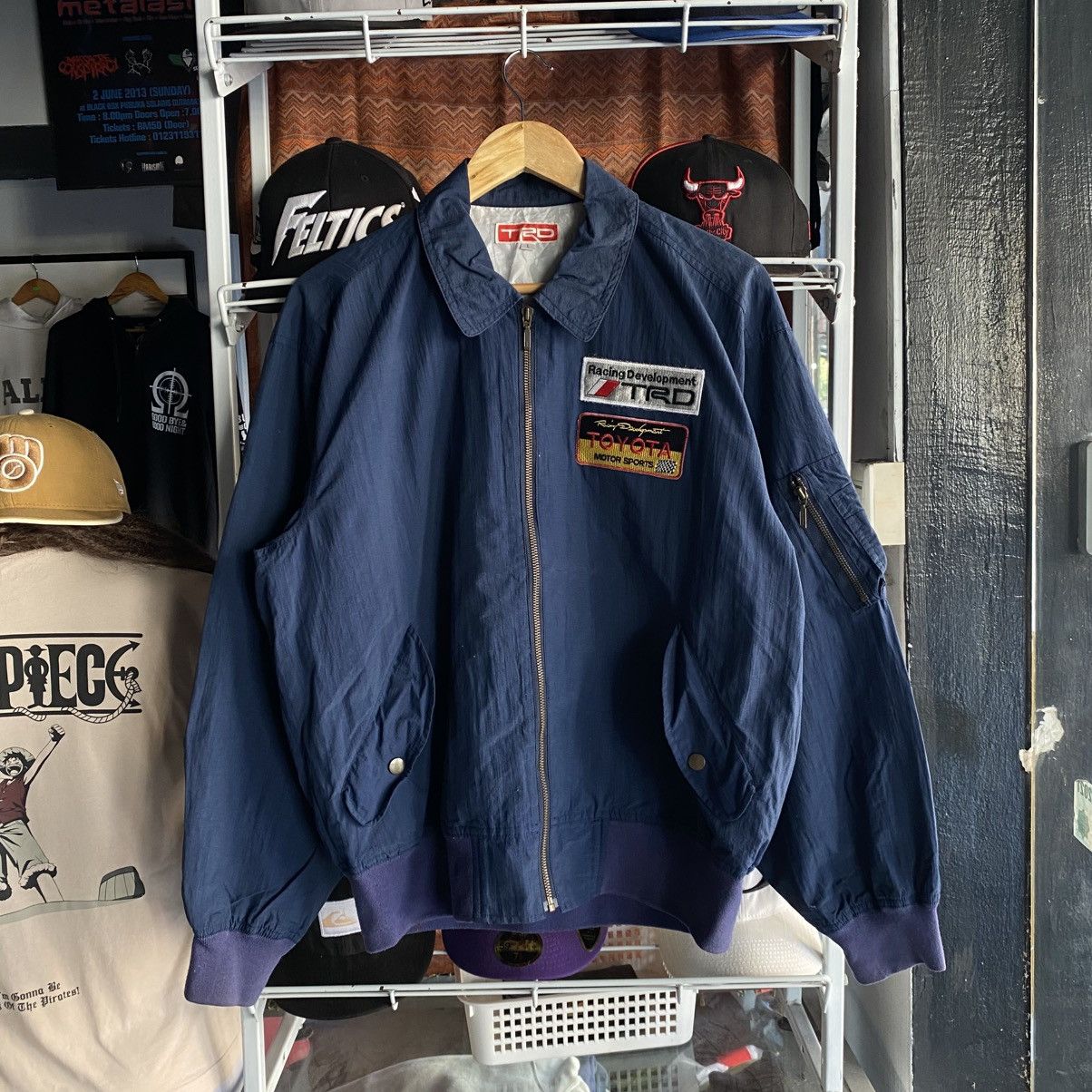 Vintage Rare Vintage TRD Toyota Racing Development JDM Bomber Jacket Size US L / EU 52-54 / 3 - 2 Thumbnail