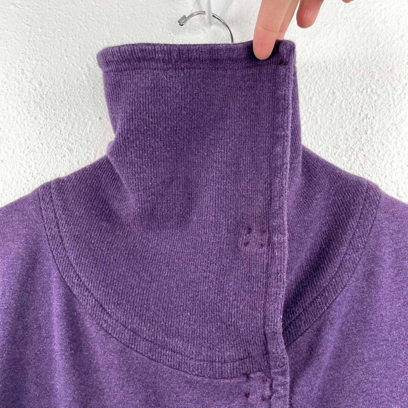 Lululemon Lululemon Athletica Jacket Women's Purple Snap Jacket Size 6 Activewear Pockets Regular Fit Mid-Length Knits Blended Fabric Down Insulation 6 Women Size M / US 6-8 / IT 42-44 - 5 Thumbnail
