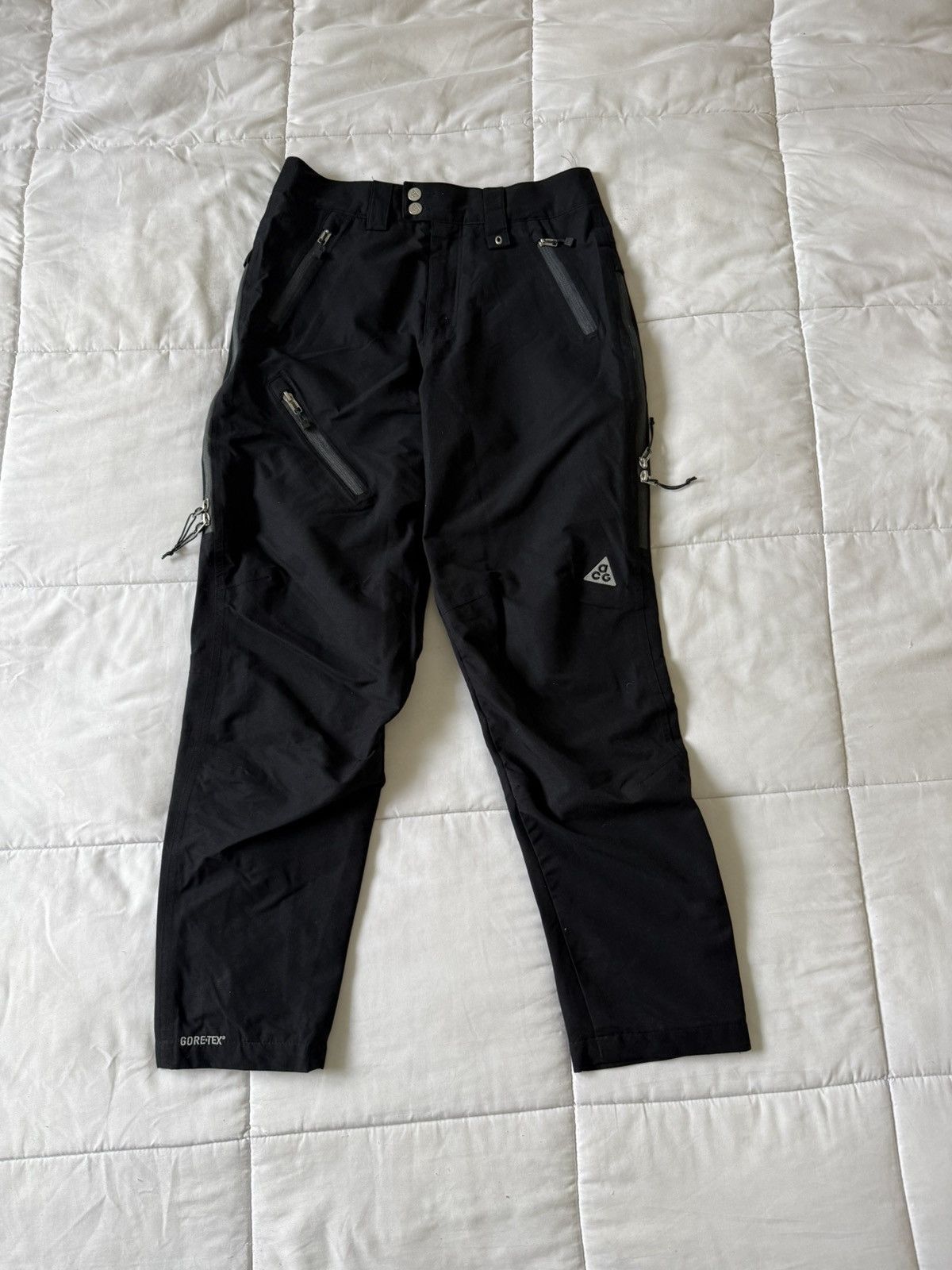 Nike ACG Nike ACG GORE-TEX Black Pants Size US 32 / EU 48 - 1 Thumbnail
