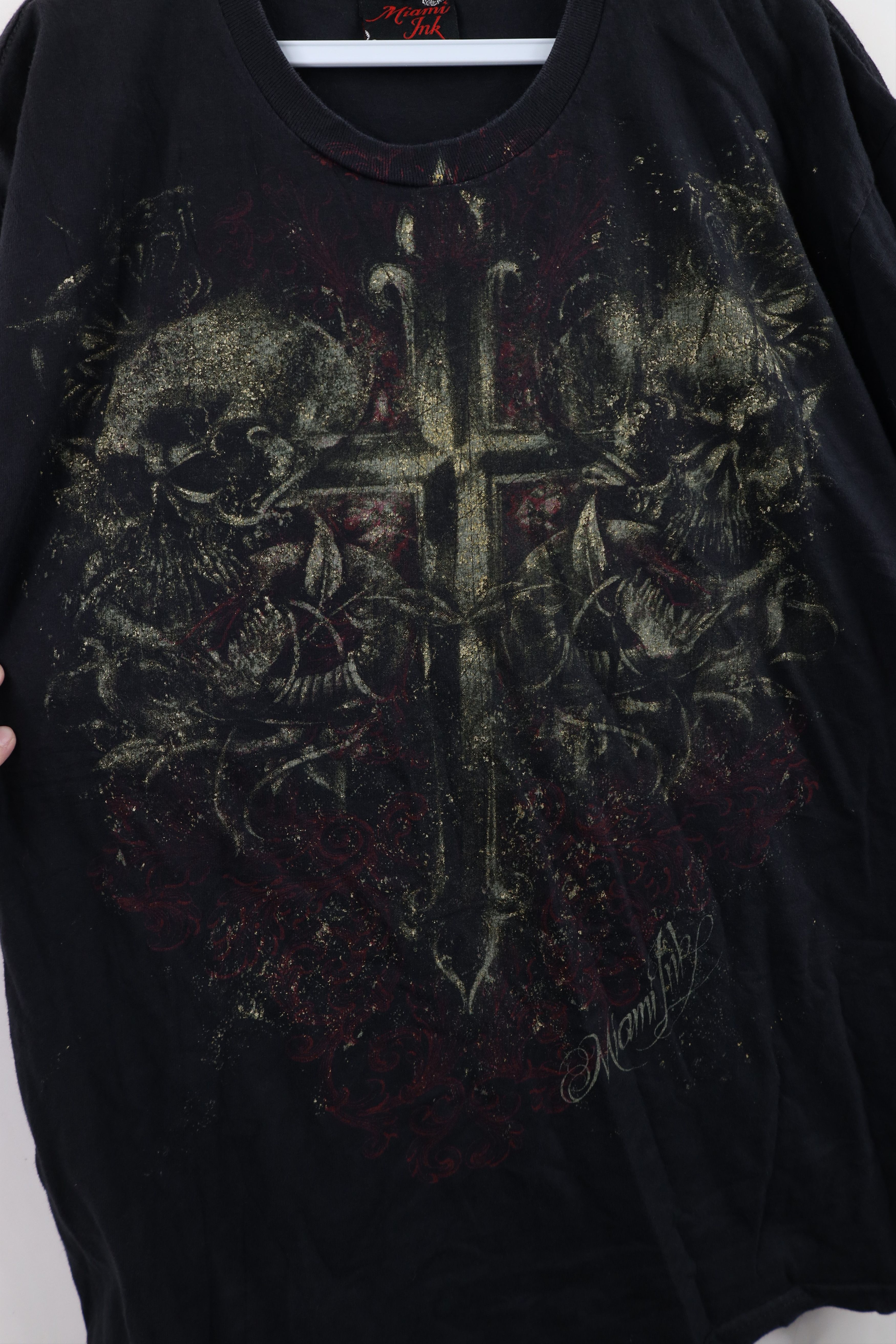 Vintage Vintage Y2K Miami Ink Tattoo Cross UFC MMA T-Shirt Black Size US L / EU 52-54 / 3 - 4 Thumbnail