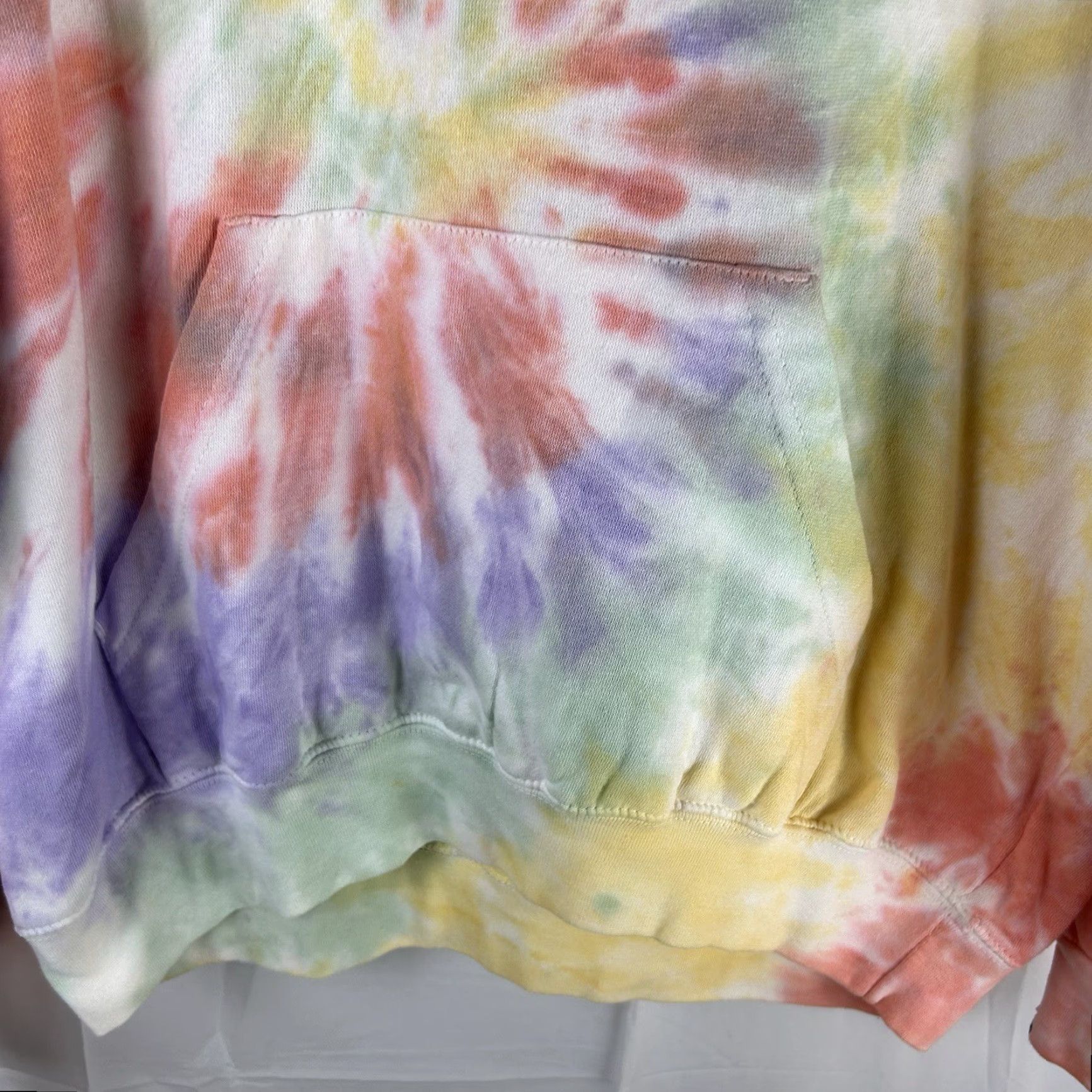 Vintage WRLDINVSN Sweatshirt Hoodie Mens Large Tie Dye Graphic Print Hooded Pullover Pockets Streetwear VSN Trust in Your VSN Size US L / EU 52-54 / 3 - 5 Thumbnail