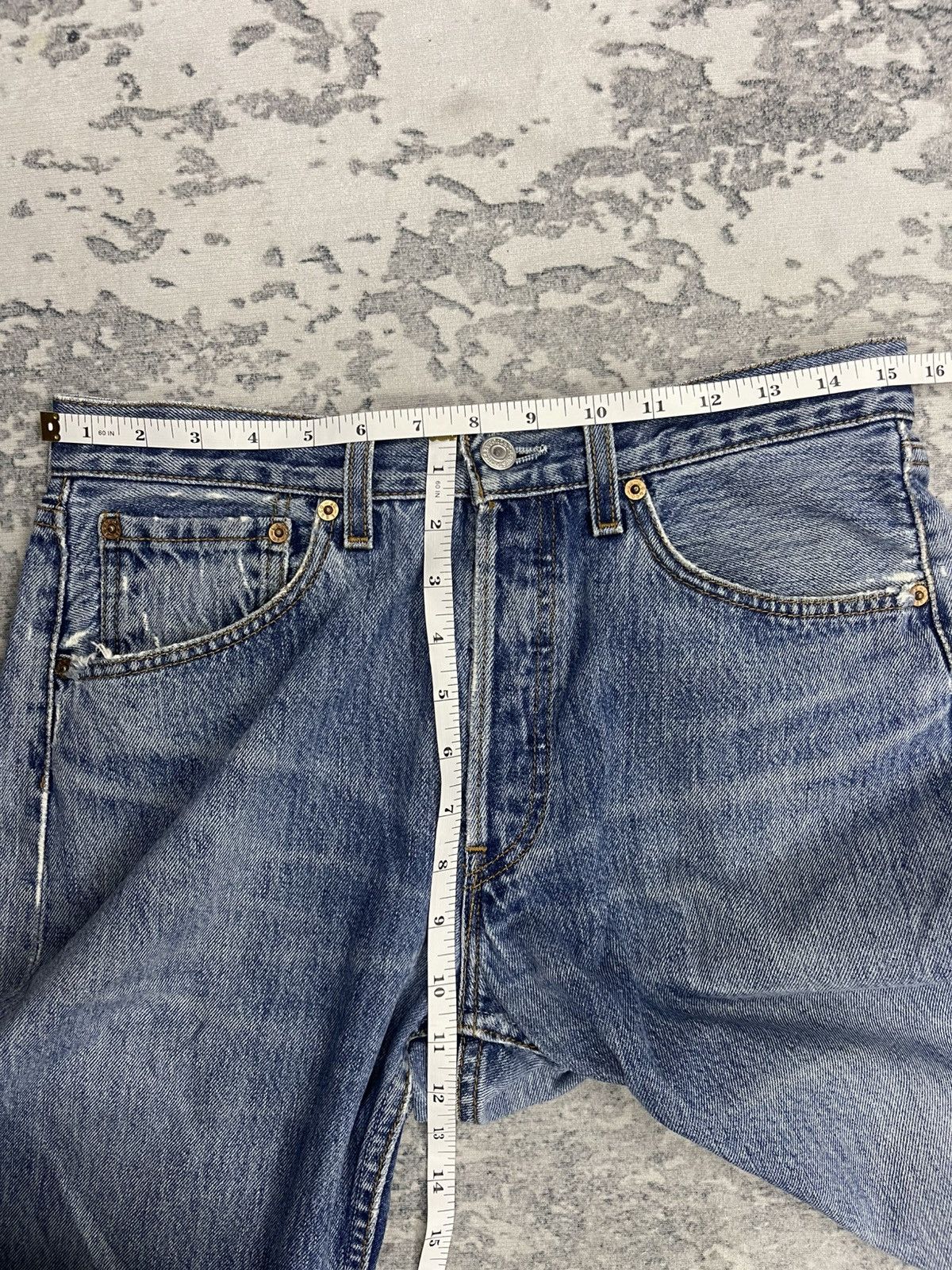 Levi's Thrashed Vintage Levi’s 501 Destructed Light Wash Size US 31 - 18 Thumbnail