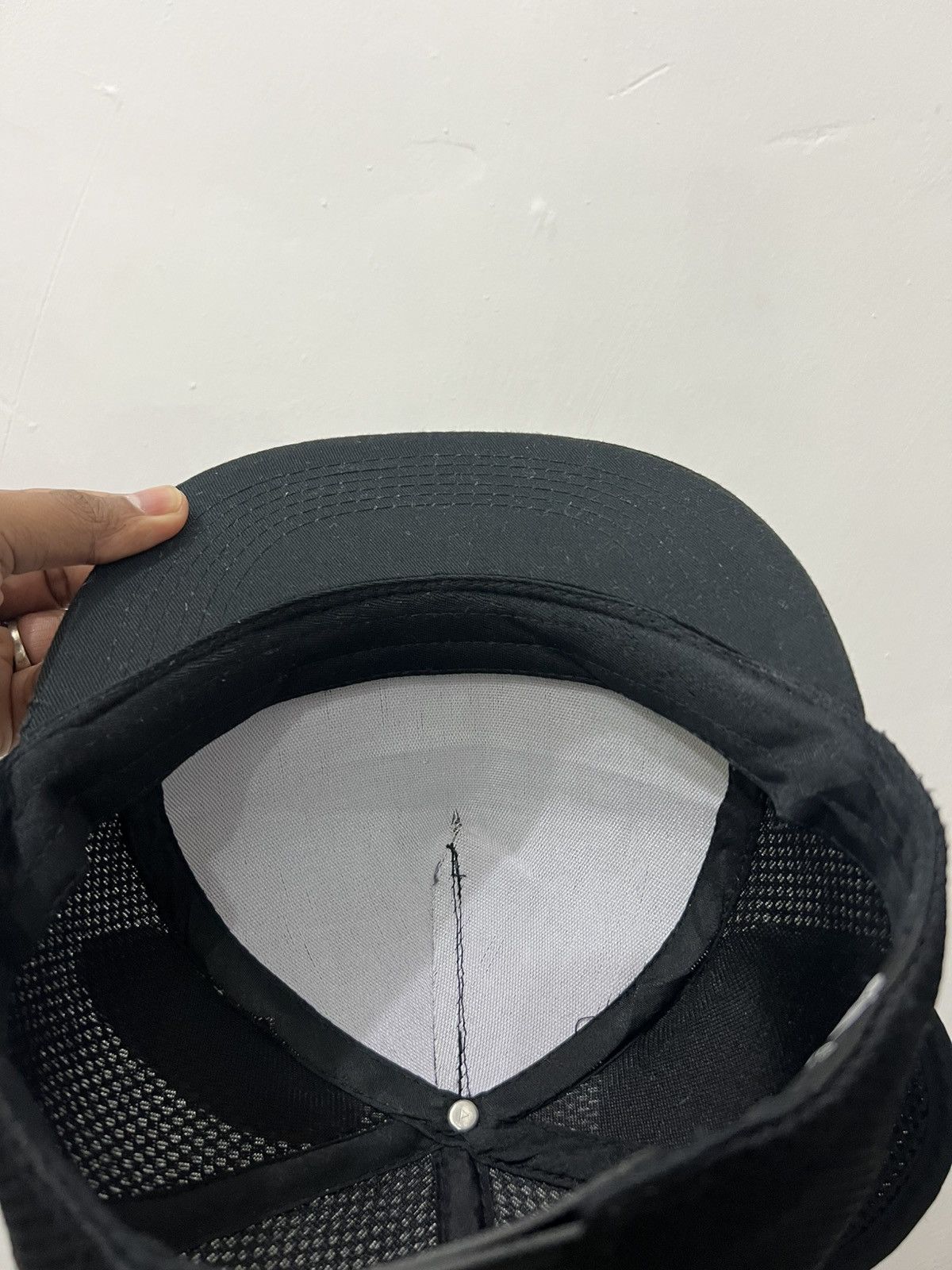 If Six Was Nine Cartoon Avant Garde Trucker Hat Size ONE SIZE - 10 Thumbnail