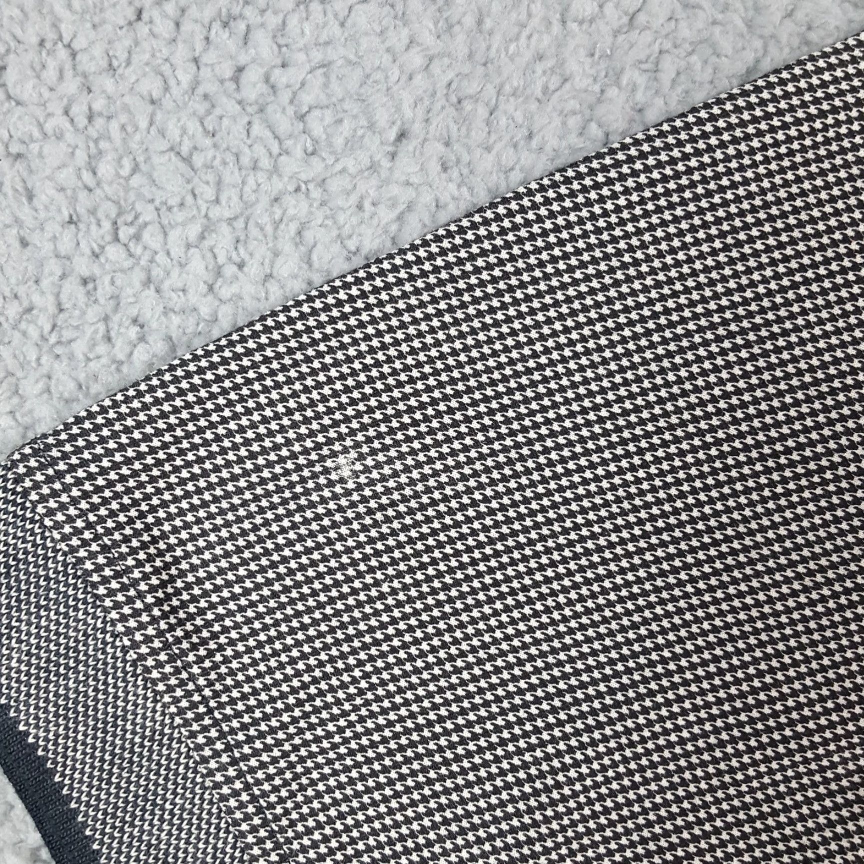 Vintage Vintage Grand Slam Houndstooth Polo Shirt Men Large Short Sleeve Collared Cotton 90s Preppy Golf Size US L / EU 52-54 / 3 - 5 Thumbnail