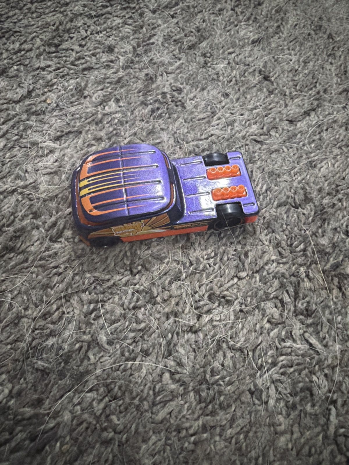 Vintage 2005 Mattel Hot Wheels Qombee Size ONE SIZE - 1 Thumbnail