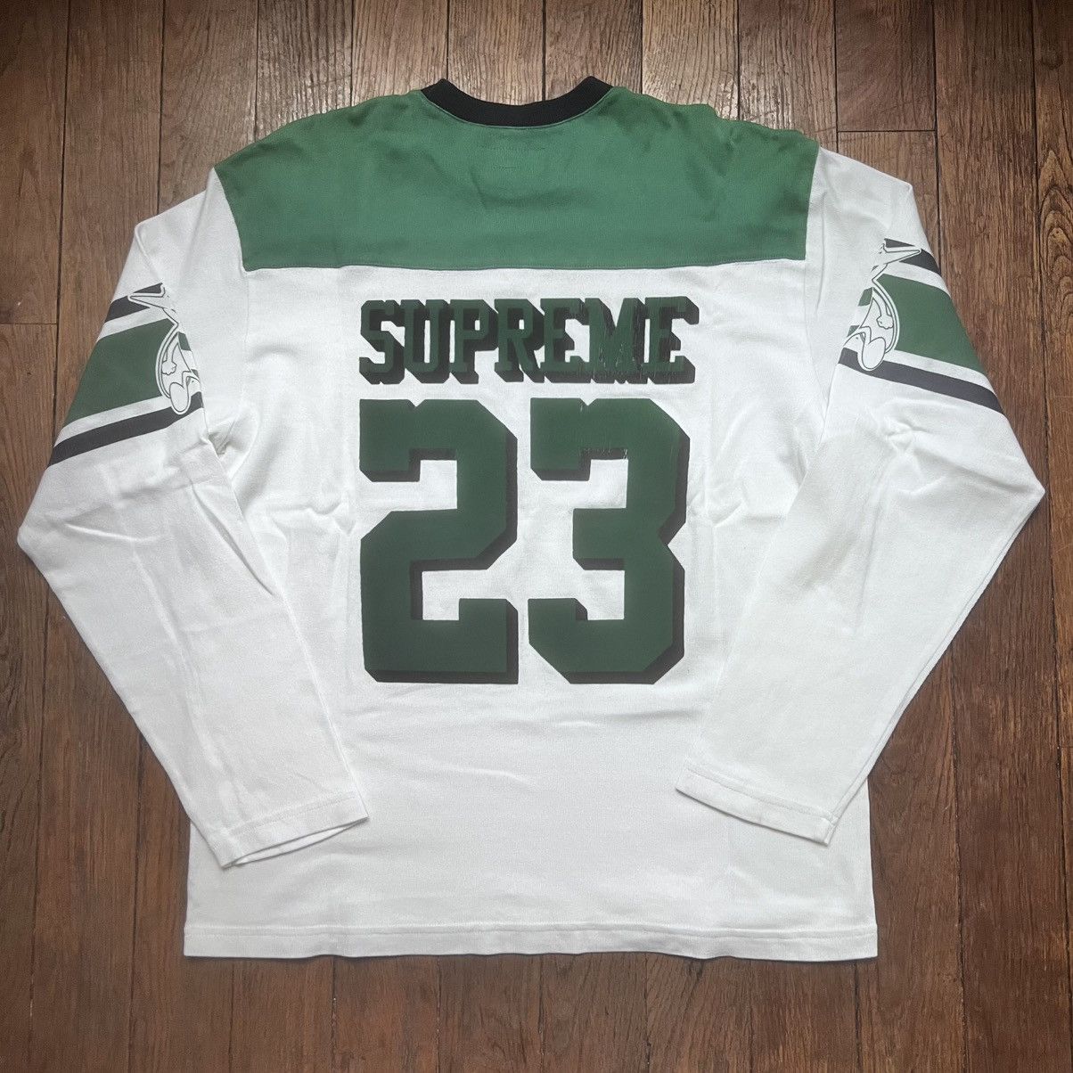 Supreme Supreme Bumblebee L/S Football Top White S Size US S / EU 44-46 / 1 - 1 Thumbnail