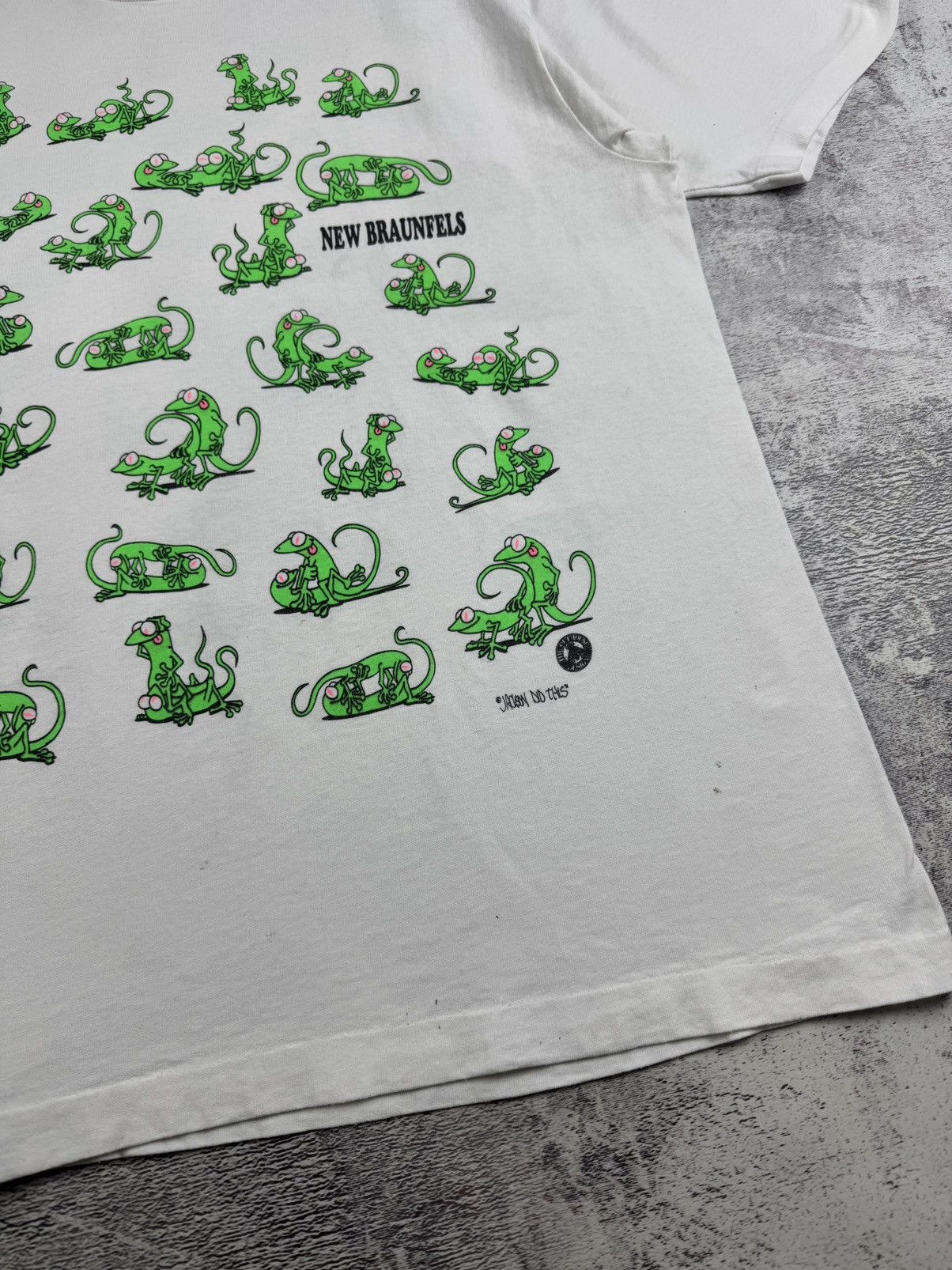 Vintage Kama Sutra Lizard Sex Positions New Braunfels T Shirt Tee Size US XL / EU 56 / 4 - 10 Thumbnail