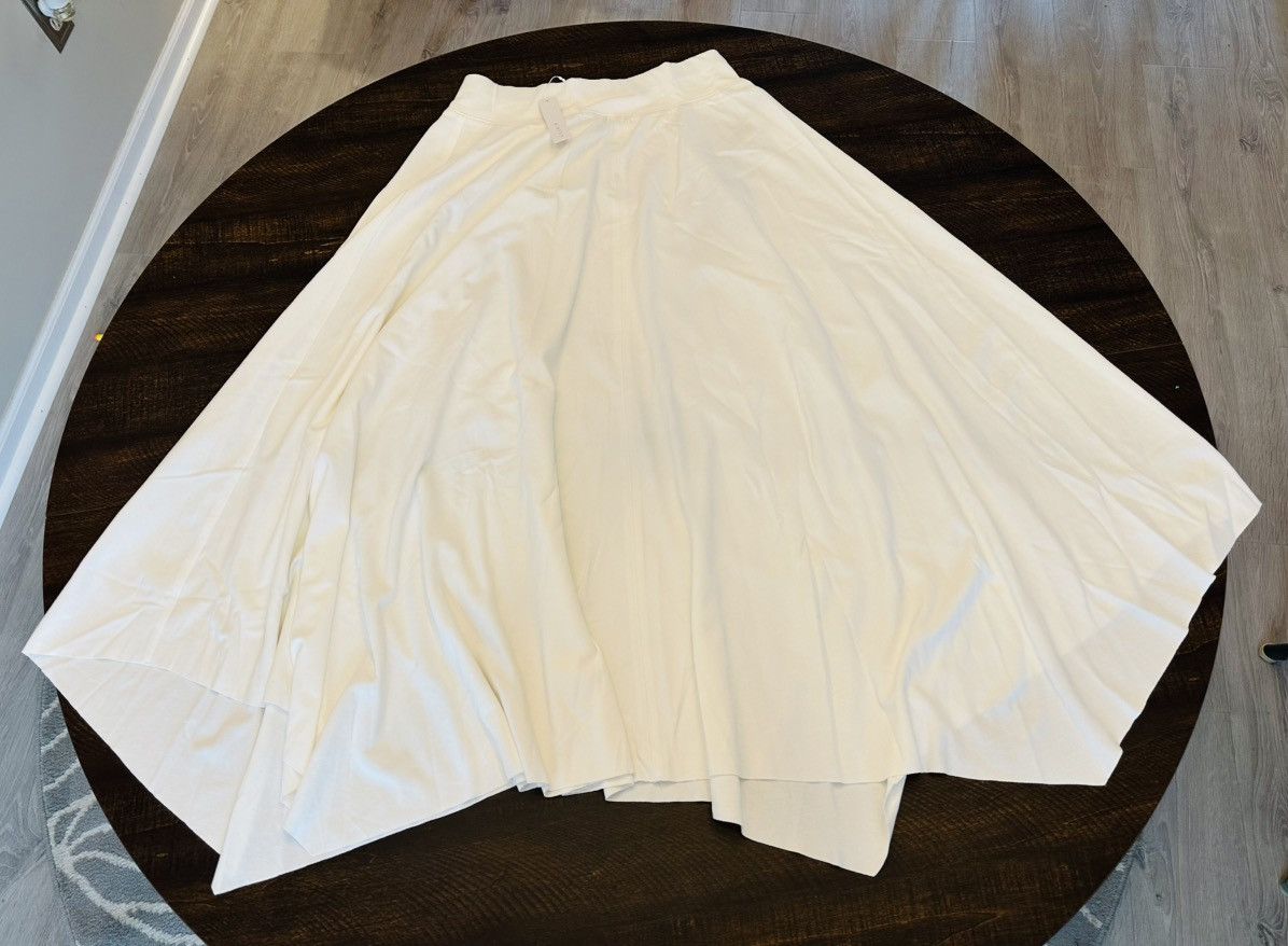 Other NWT Lilla P White Midi Skirt-Size Small/Stretchy Waist*Marks Size 25" / US 0 / IT 36 - 2 Thumbnail