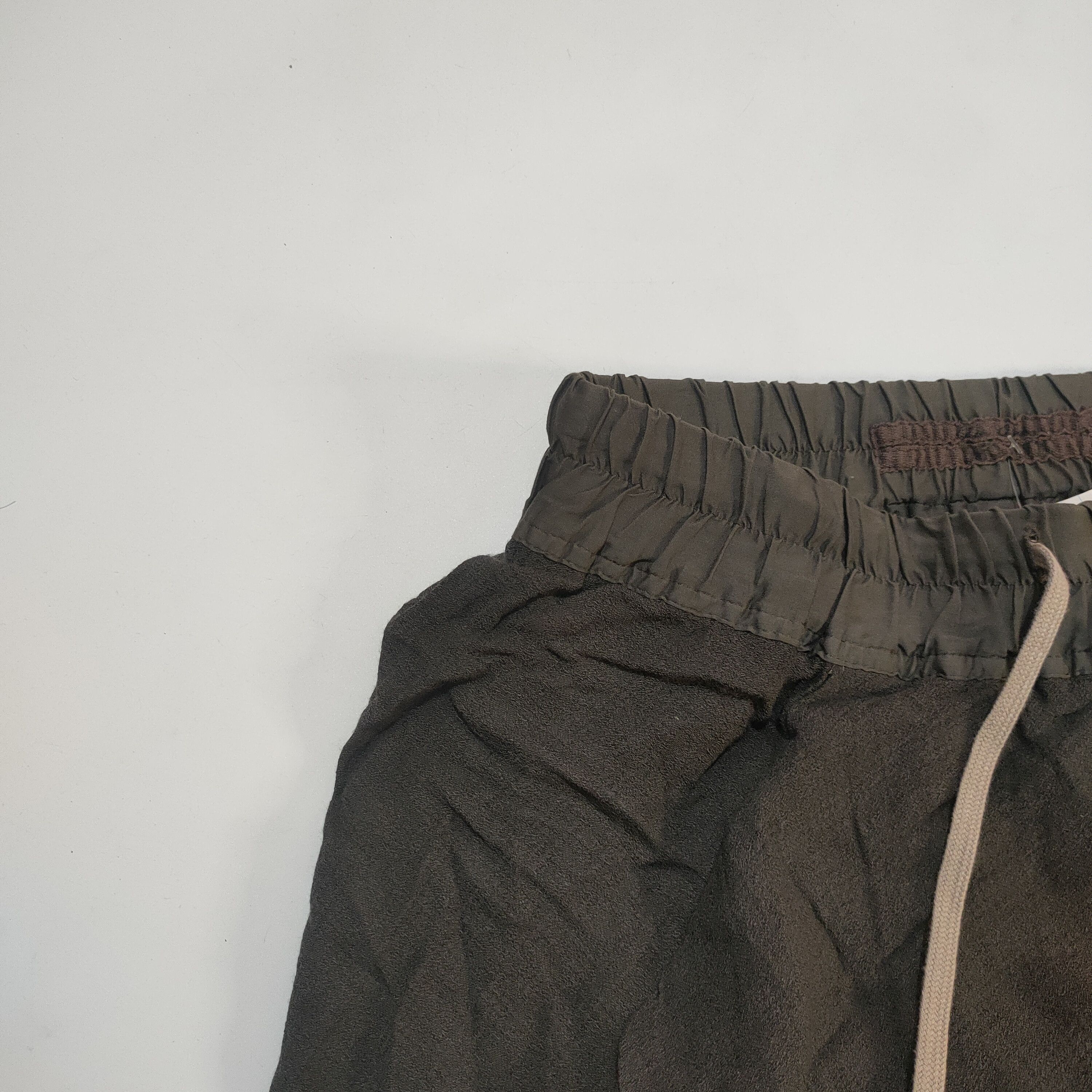 Rick Owens Rick Owens Cyclops S/S16 Drawstring Shorts in Beige Satin Size US 26 / EU 42 - 3 Thumbnail