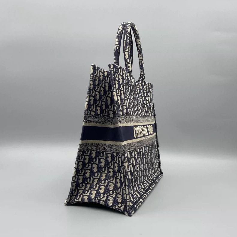 Dior Dior Canvas Embroidered Large Tote Bag-2505 Size ONE SIZE - 8 Thumbnail