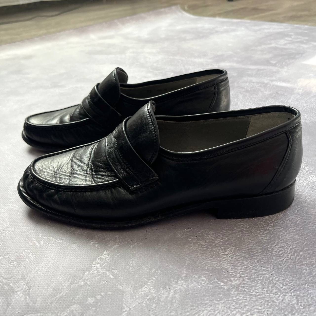 Church's Church's Moccassins Leather Penny Strap Men's Dress Loafers Size US 7.5 / EU 40-41 - 3 Thumbnail