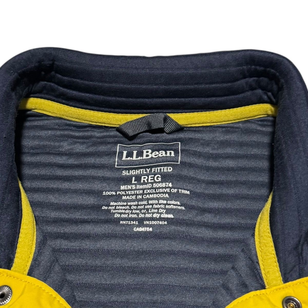 L.L. Bean L.L. Bean Airlight Slightly Fitted Navy Lime Men's Large Size US L / EU 52-54 / 3 - 4 Thumbnail