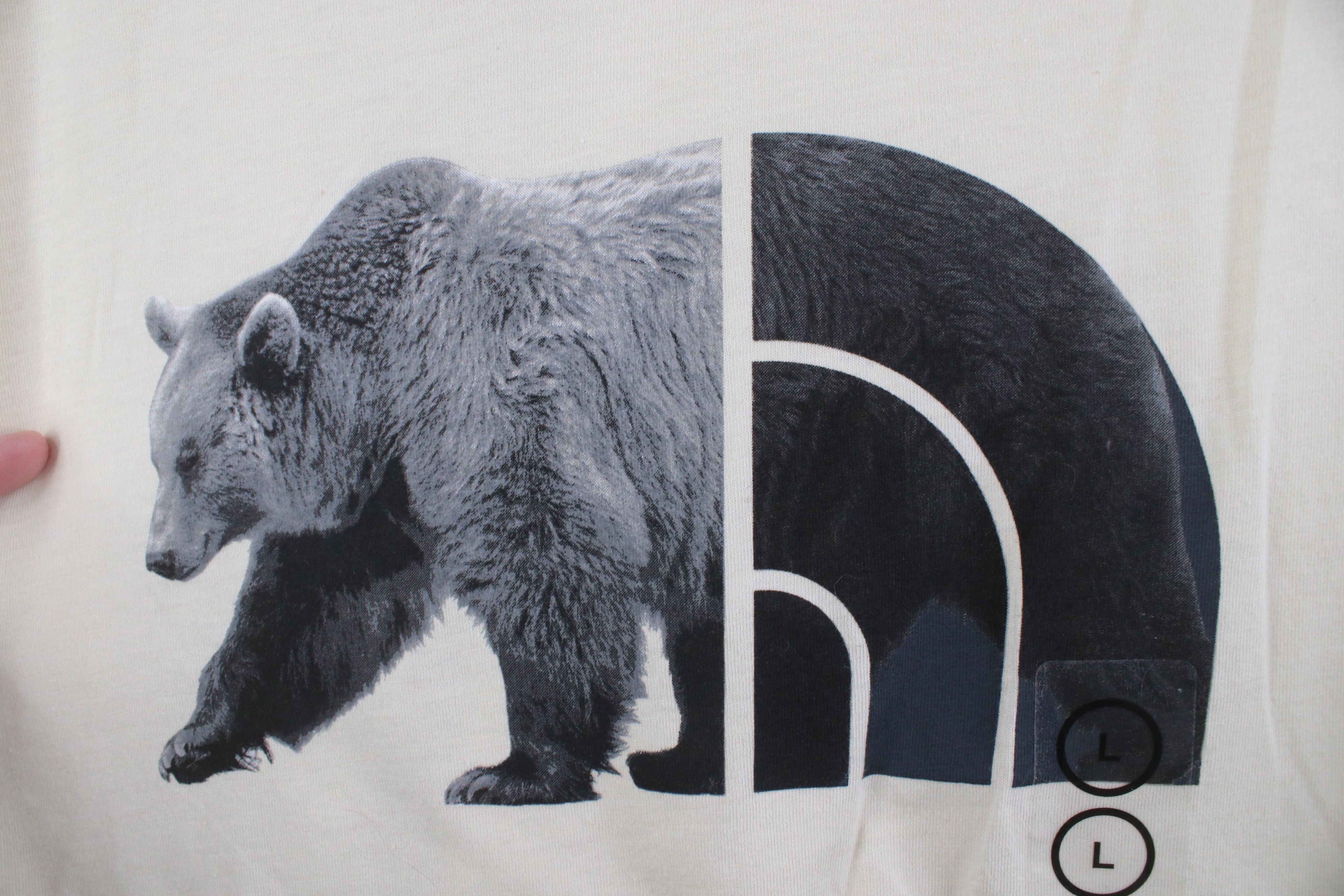 The North Face New The North Face Spell Bear Big Logo Long Sleeve T-Shirt Size L / US 10 / IT 46 - 4 Thumbnail