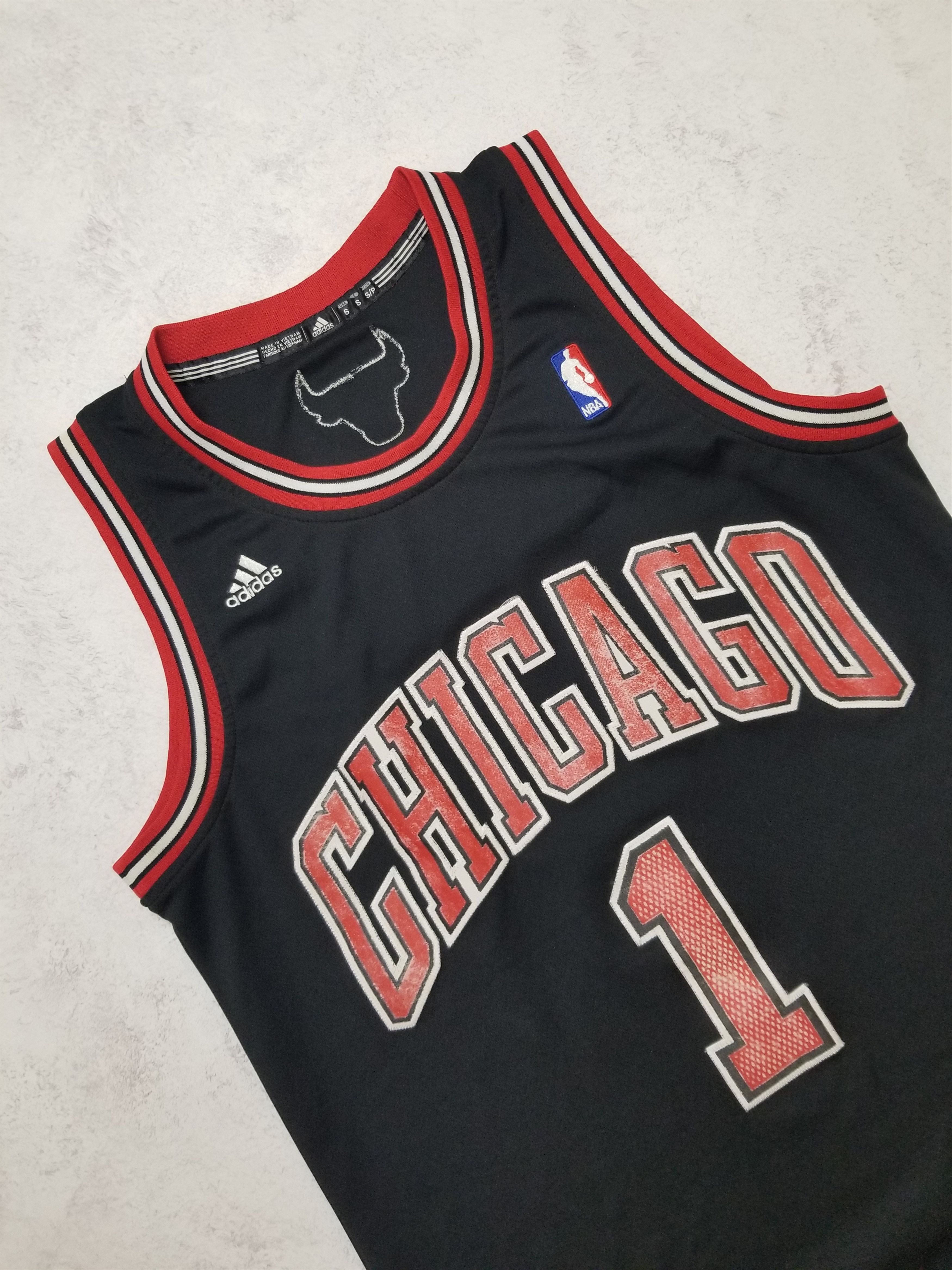 Adidas Authentics Derrick Rose #1 Chicago Bulls Stitched Jersey Size US S / EU 44-46 / 1 - 5 Thumbnail
