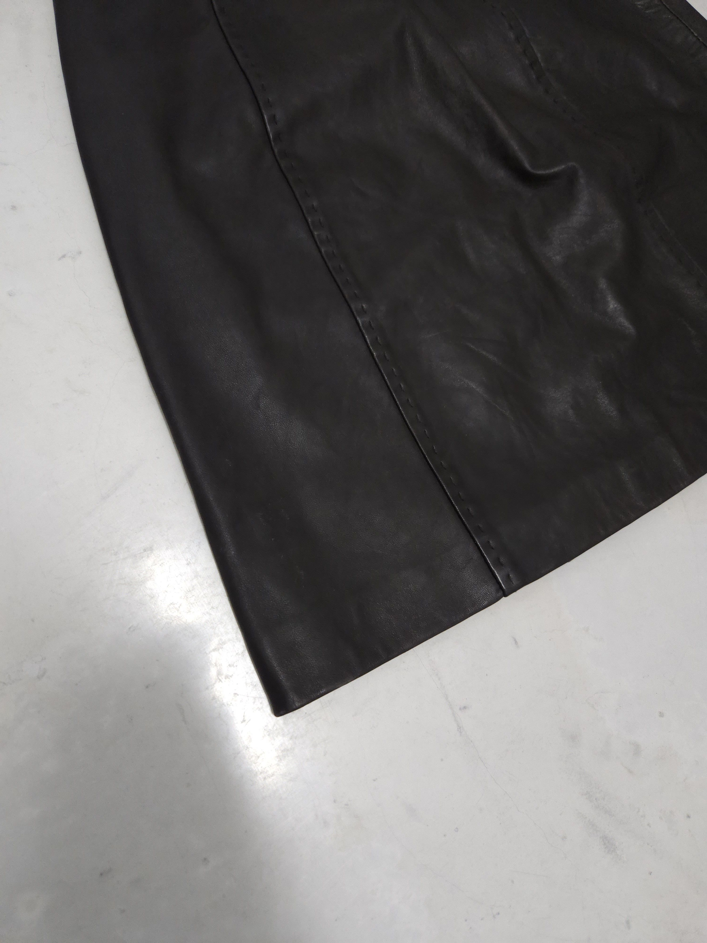 Max Mara × Weekend Max Mara Max mara leather mini skirt Size 26" / US 2 / IT 38 - 13 Thumbnail