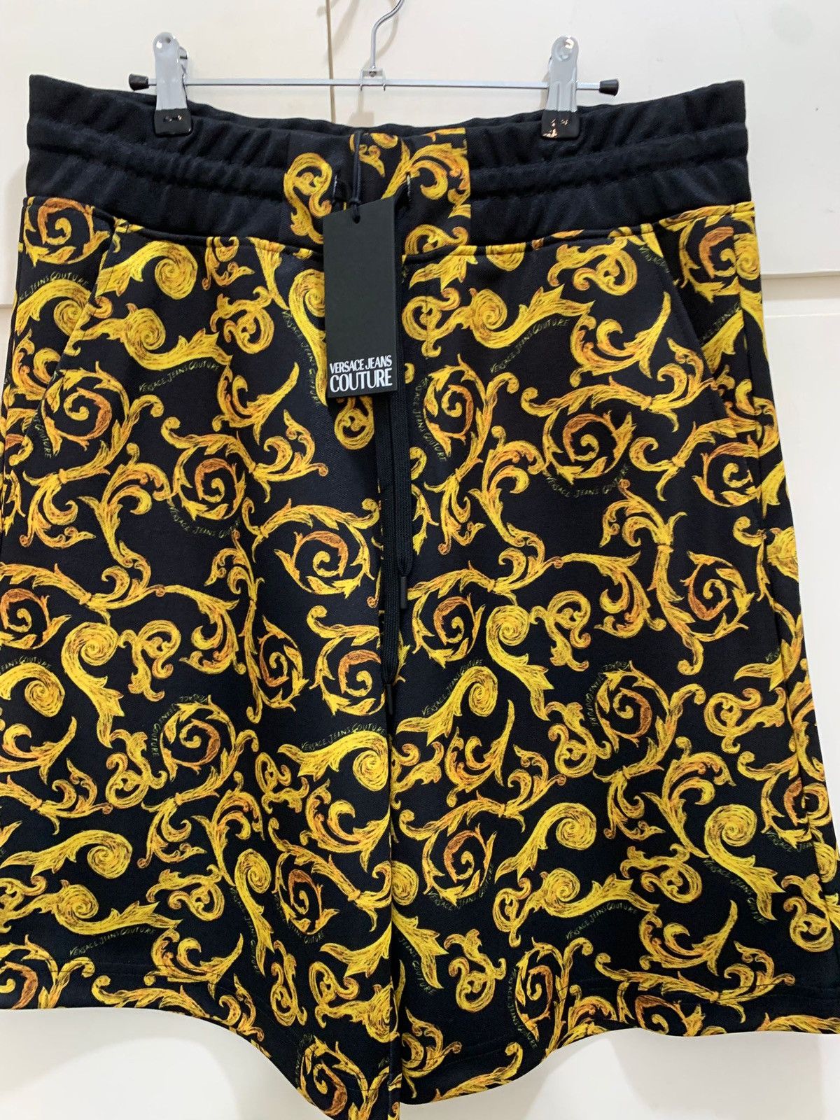 Versace Jeans Couture Tricetate Shorts Versace Jeans Culture Sketch Print L, black Size US 32 / EU 48 - 4 Thumbnail