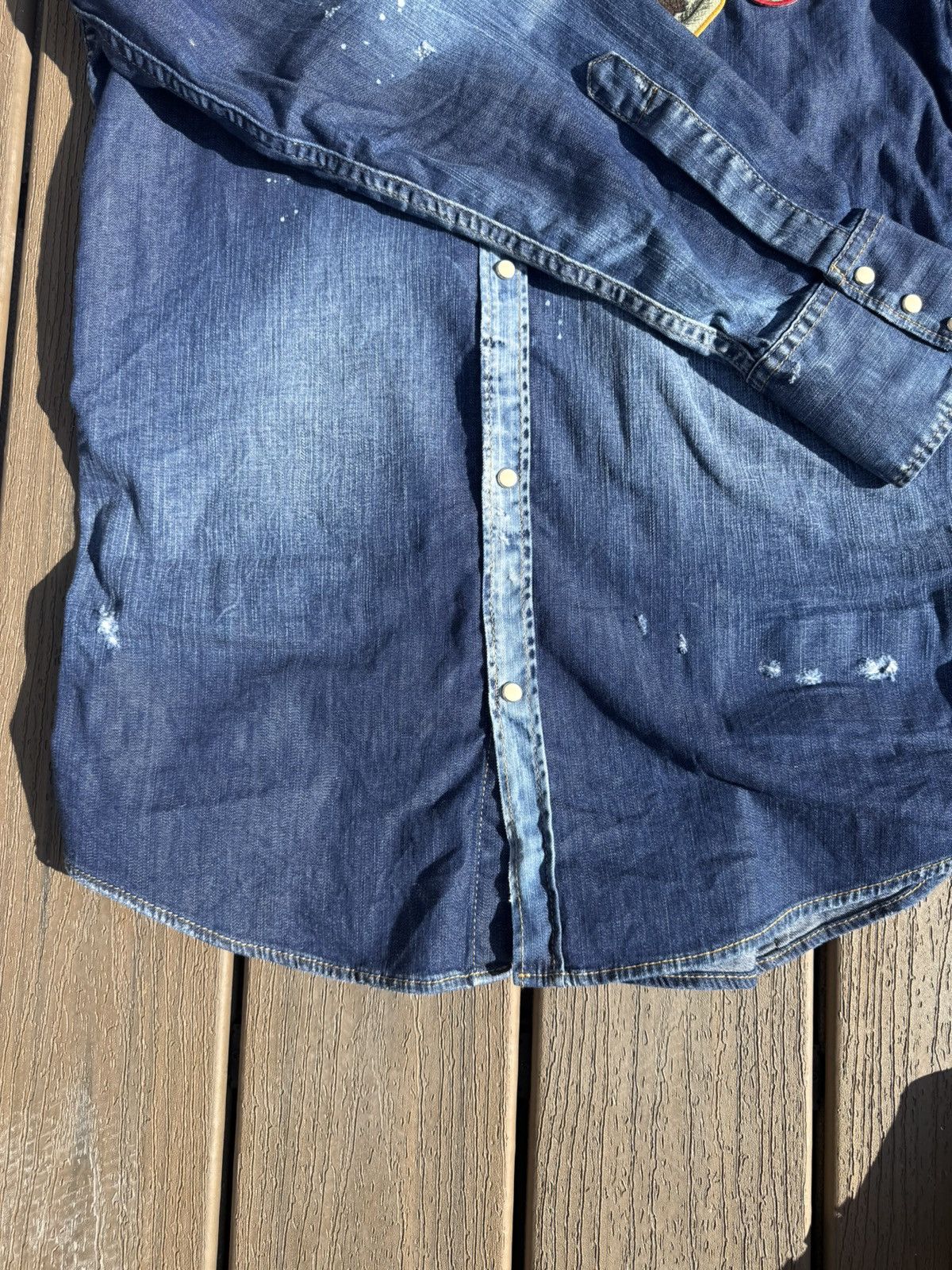 Dsquared2 Dsquared2 Blue Distressed Denim Patch Appliquéd Shirt Size US L / EU 52-54 / 3 - 11 Thumbnail