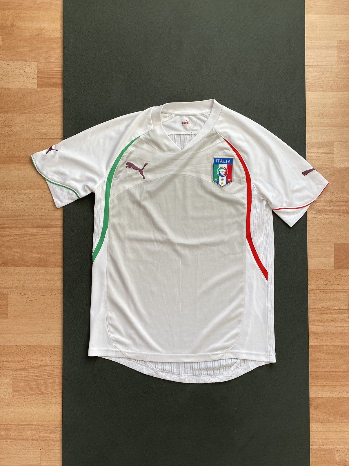 Puma 2010-11 Italy Puma Training Shirt white green red Size US S / EU 44-46 / 1 - 1 Thumbnail