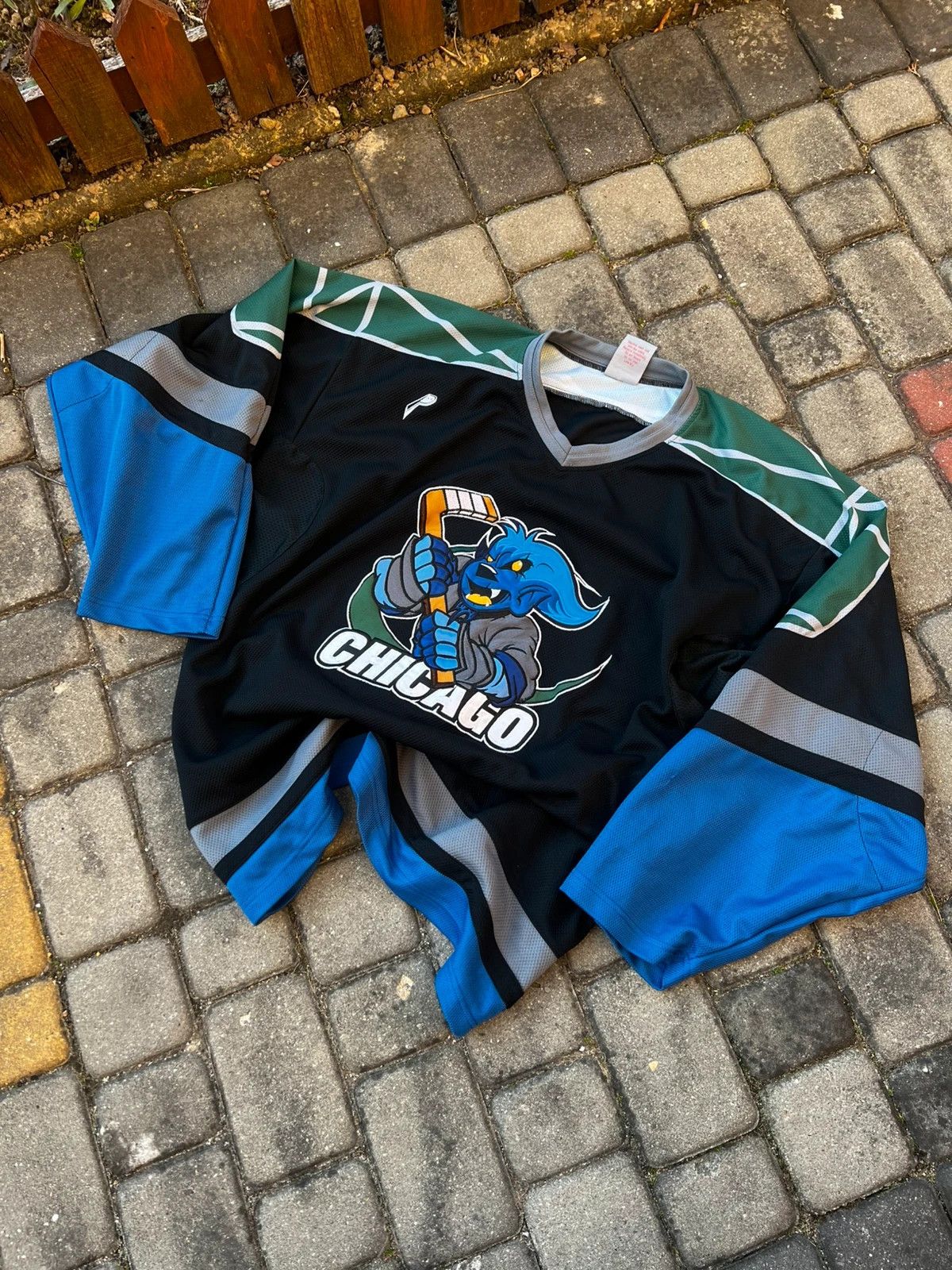 Other Vintage NHL Chicago Jersey 90s Size US XL / EU 56 / 4 - 1 Thumbnail