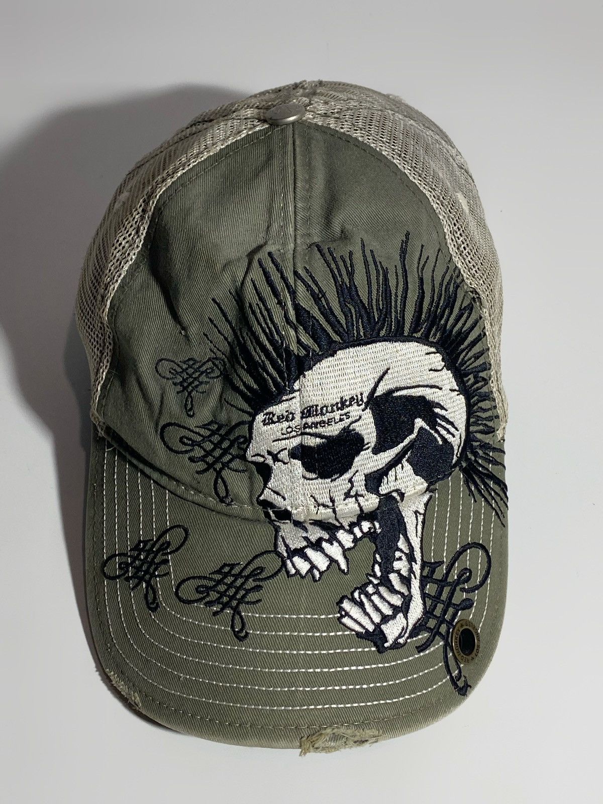 Other 🔥 RED MONKEY SKULL TRUCKER HAT VINTAGE LOS ANGELES VIBES Size ONE SIZE - 2 Thumbnail