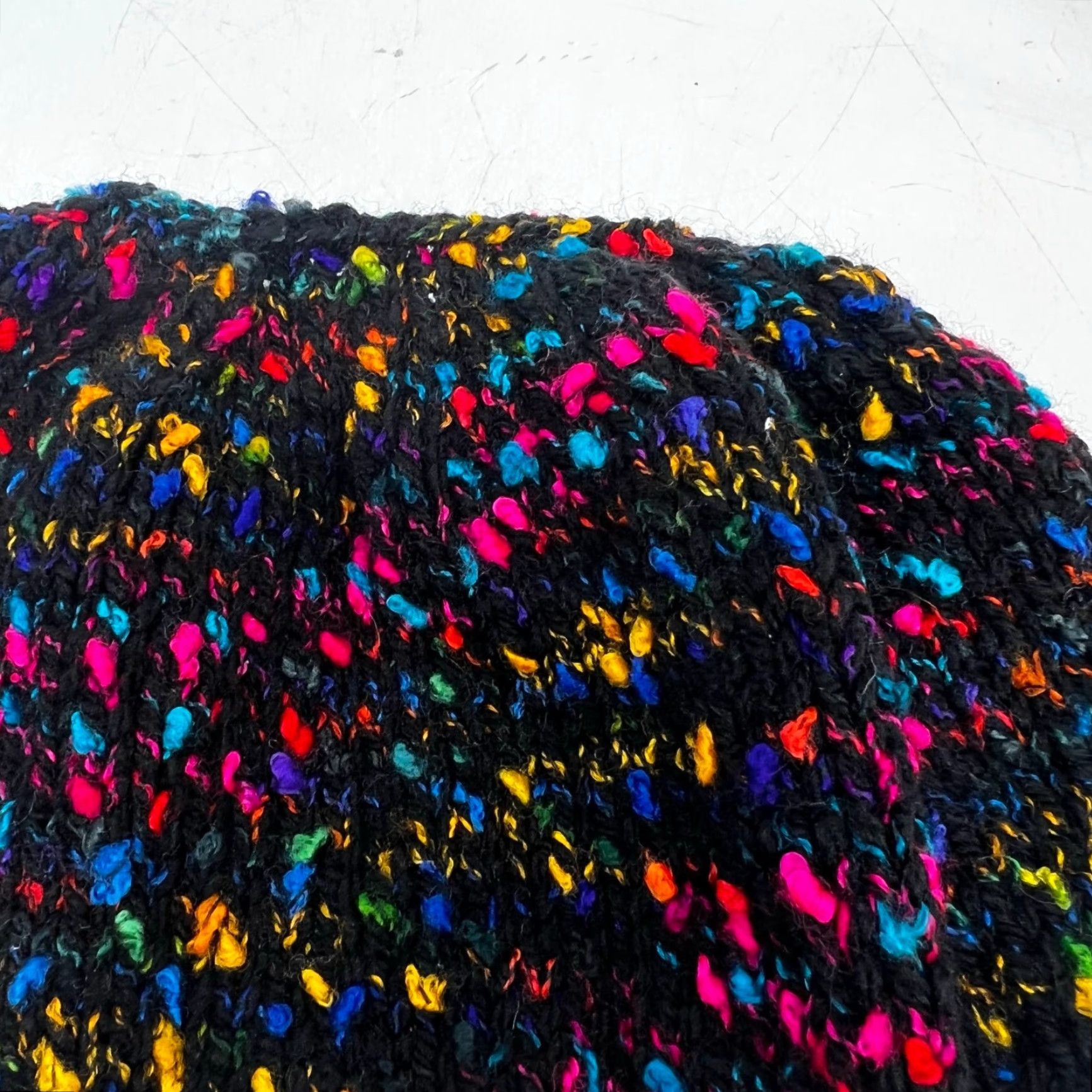 Vintage VINTAGE? (No) Hand Knitted in USA Black Pigtail Womens One Size Stocking Cap Beanie Hat Size ONE SIZE - 3 Thumbnail
