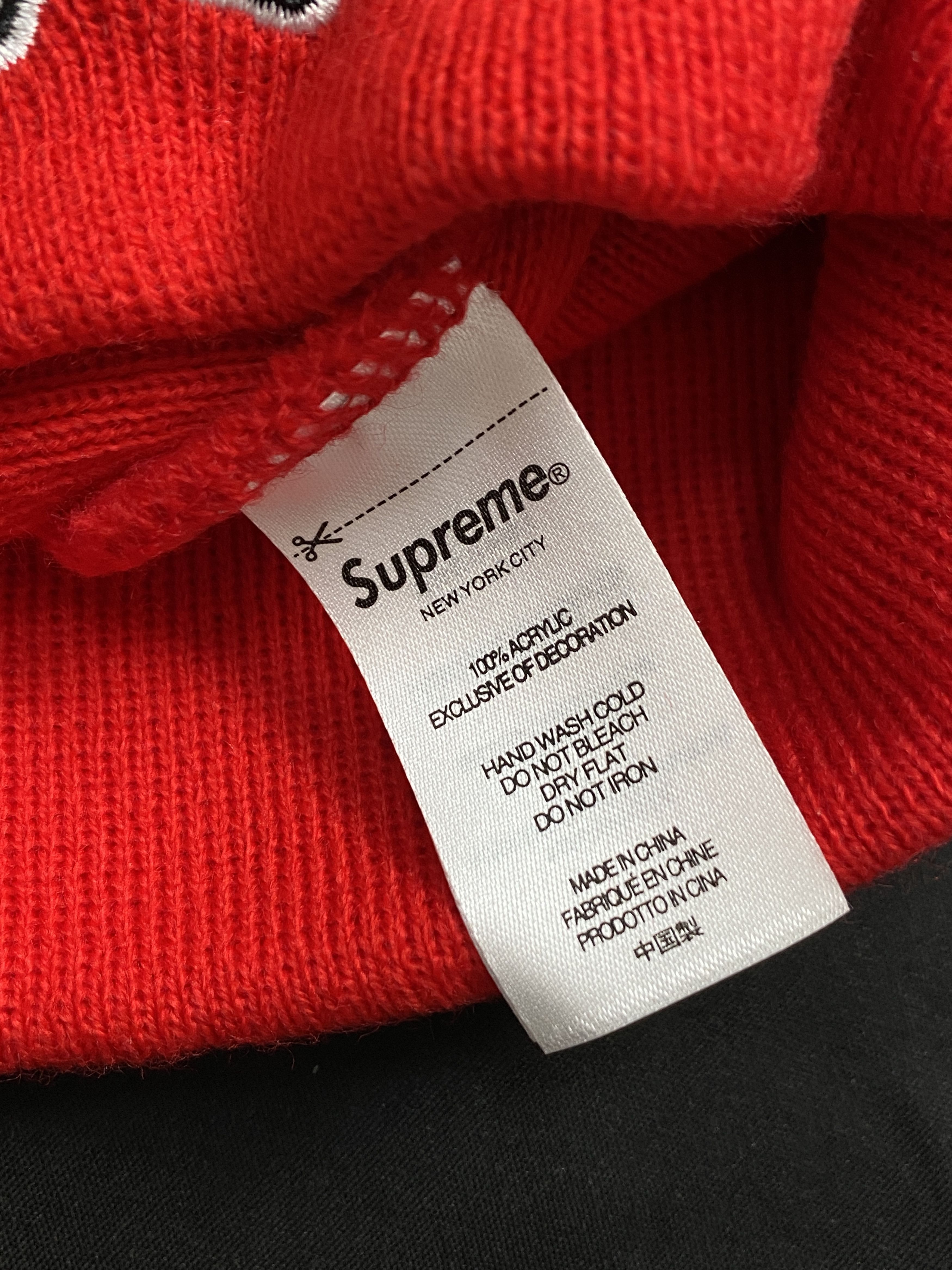 Supreme Rare 22FW Supreme Duck Down Records Red Beanie OS Size ONE SIZE - 5 Thumbnail