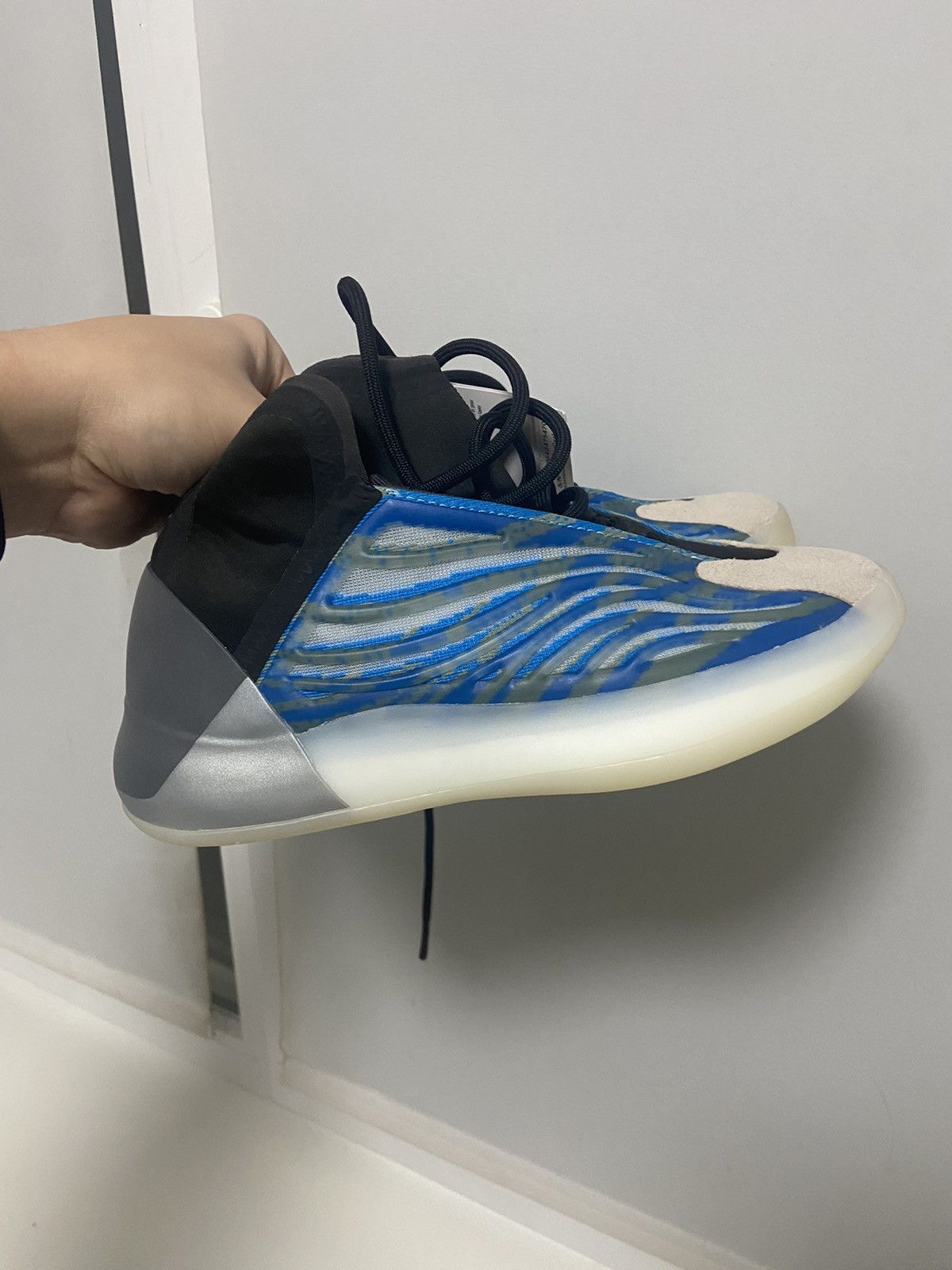 Adidas × Yeezy adidas yeezy qntm frozen blue Size US 5.5 / IT 35.5 - 2 Thumbnail