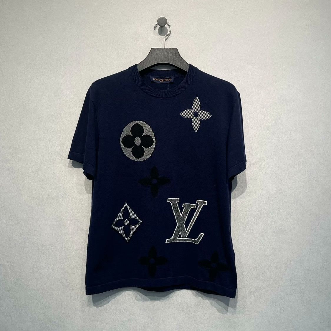 Louis Vuitton Louis Vuitton Blue Logo T-shirt Size M-yf | Grailed