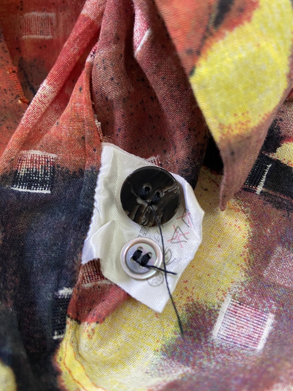 Yoshiyuki Konishi Vintage Yoshiyuki Konishi Ficce uomo Shirt Size US M / EU 48-50 / 2 - 8 Thumbnail