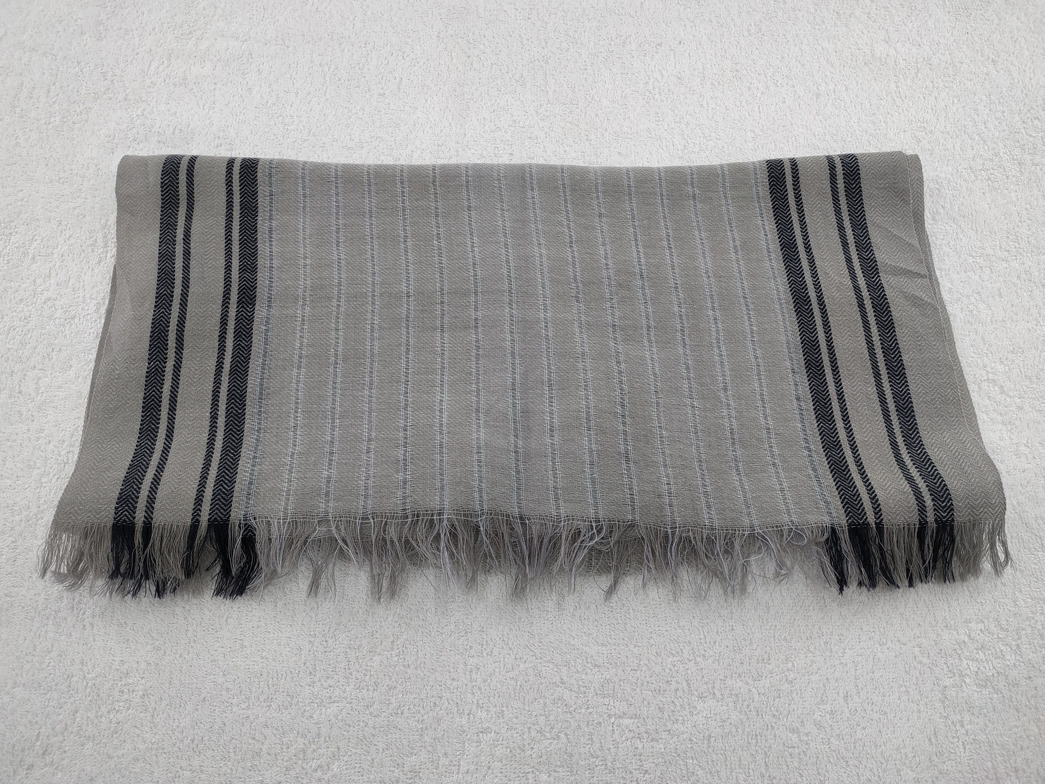 Armani Exchange Vintage Armani Exchange Scarf/Muffler/Neckwear MF305 Size ONE SIZE - 3 Thumbnail