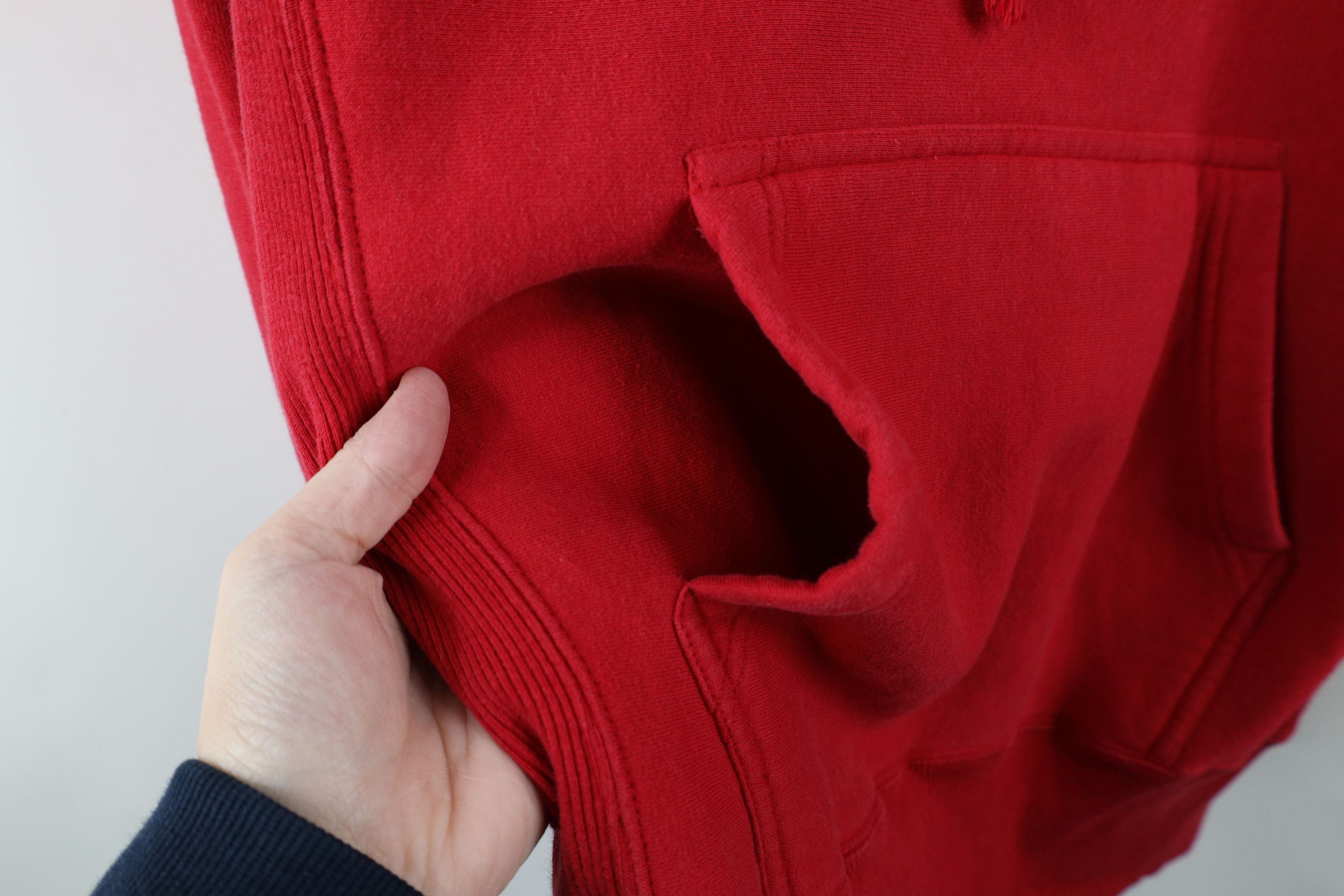 Vintage Vintage Y2K Streetwear Heavyweight Hoodie Sweatshirt Red Size US S / EU 44-46 / 1 - 5 Thumbnail