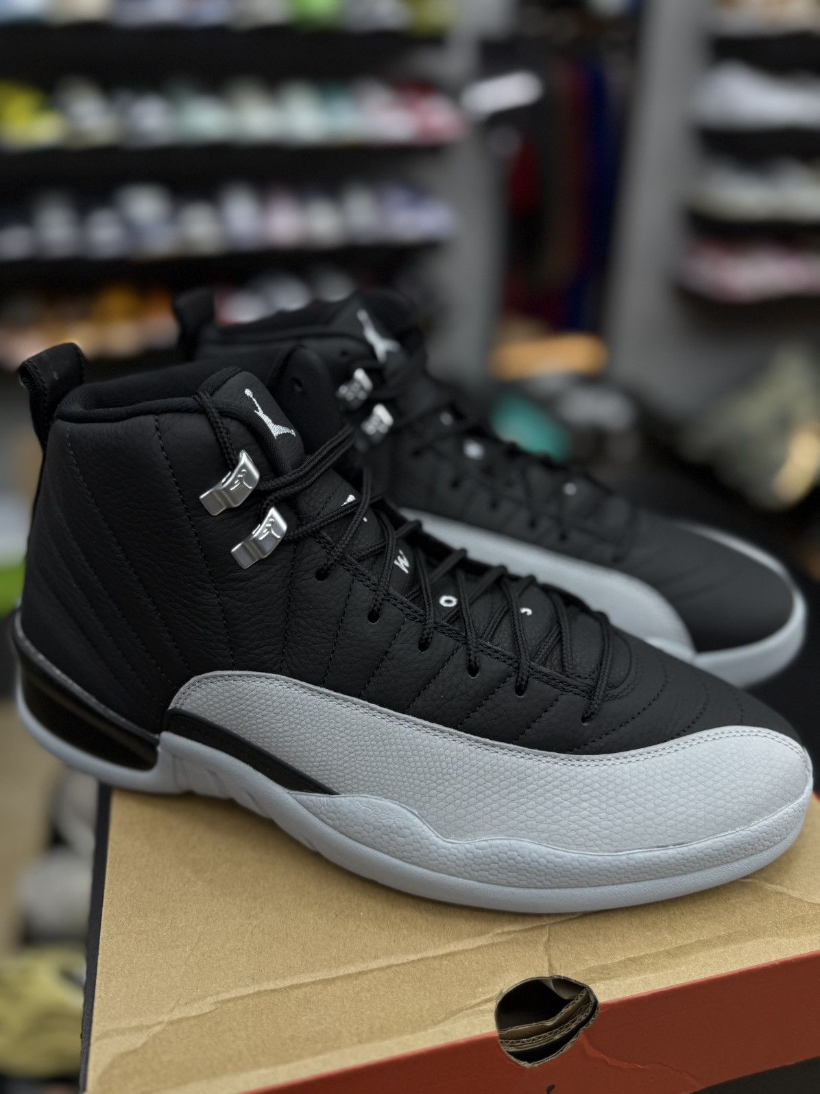 Nike Nike Air Jordan 12 Retro Shoes Barons CT8013-010 Size 12 Size US 12 / EU 45 - 15 Thumbnail