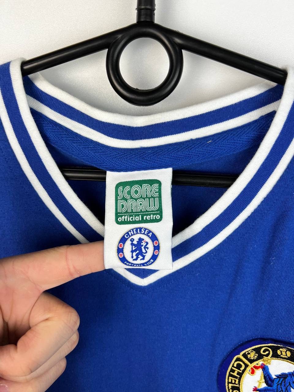 Vintage Chelsea Official Retro football t-shirts size M Size US M / EU 48-50 / 2 - 4 Thumbnail