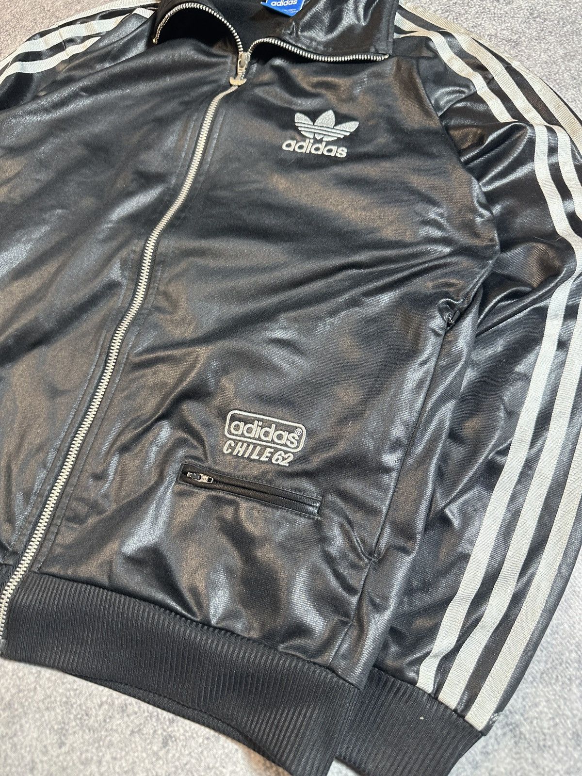 Adidas Vintage Adidas Chile 62 Jacket Zip Up Streetwear Rare USA S Size US L / EU 52-54 / 3 - 2 Thumbnail